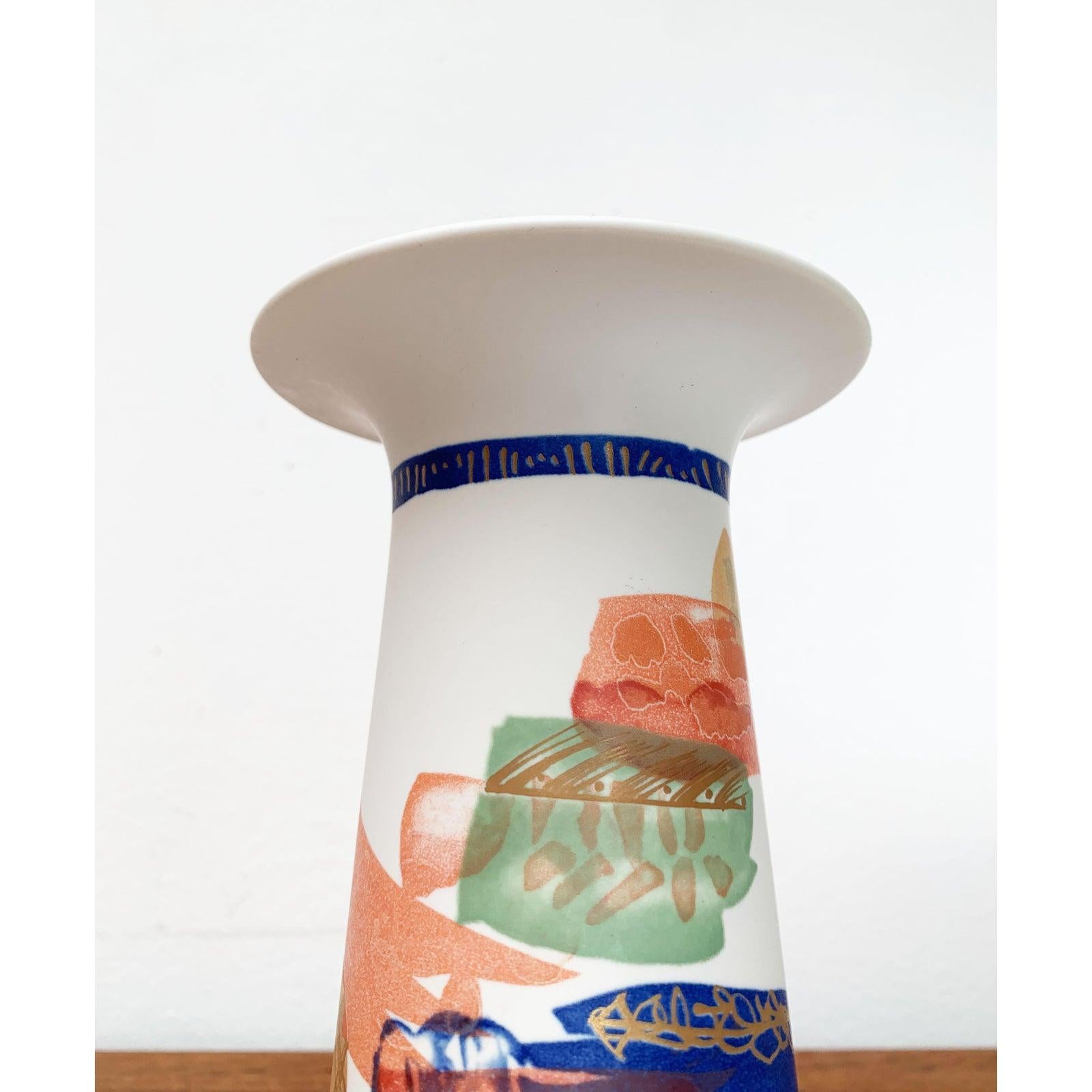 XX secolo Vaso in ceramica d'epoca tedesco postmoderno della serie Alta Mira di Gilbert Portanier in vendita