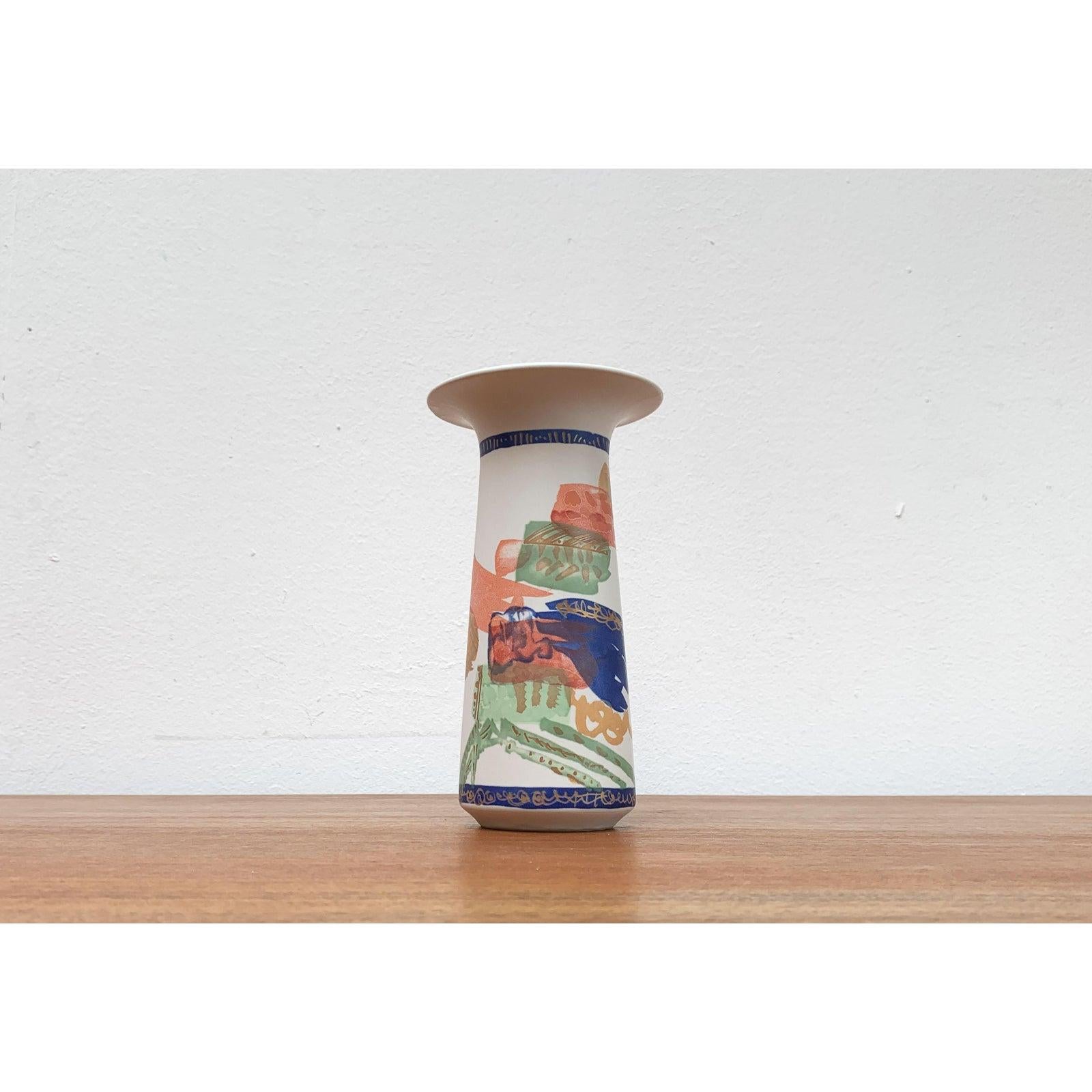Ceramica Vaso in ceramica d'epoca tedesco postmoderno della serie Alta Mira di Gilbert Portanier in vendita