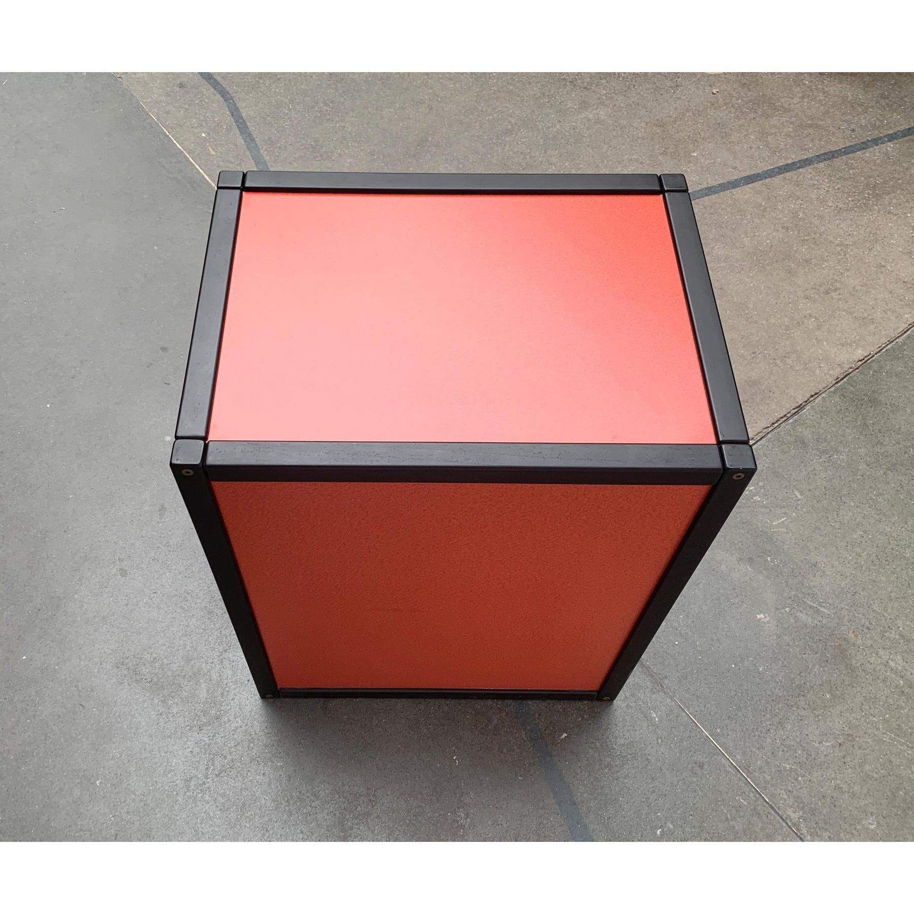 Vintage German Postmodern Profilsystem Collection Container with Glass Door, 80s For Sale 5