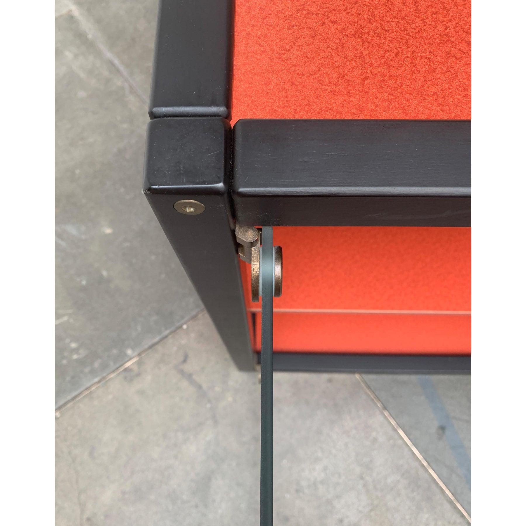 Vintage German Postmodern Profilsystem Collection Container with Glass Door, 80s For Sale 7