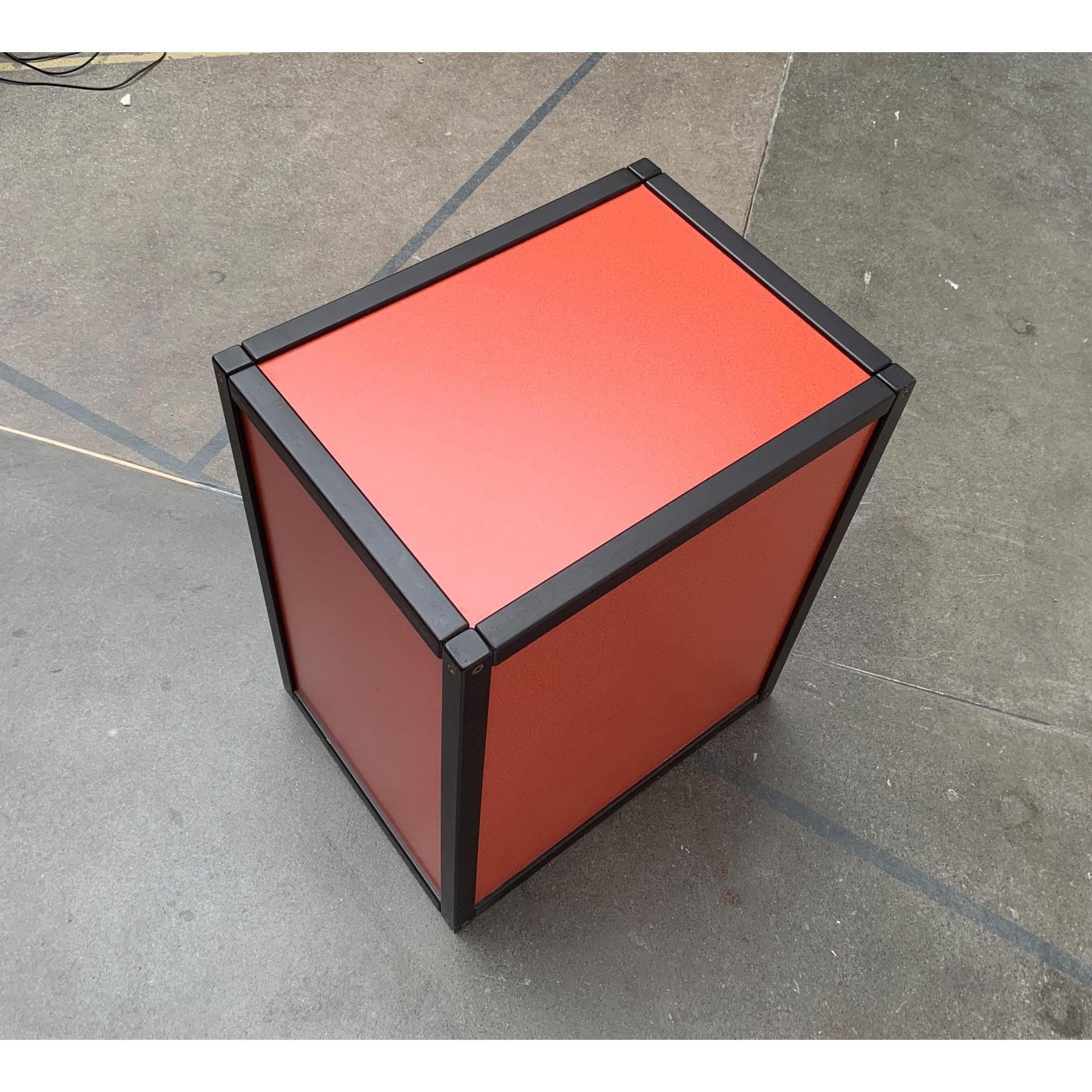 Post-Modern Vintage German Postmodern Profilsystem Collection Container with Glass Door, 80s For Sale