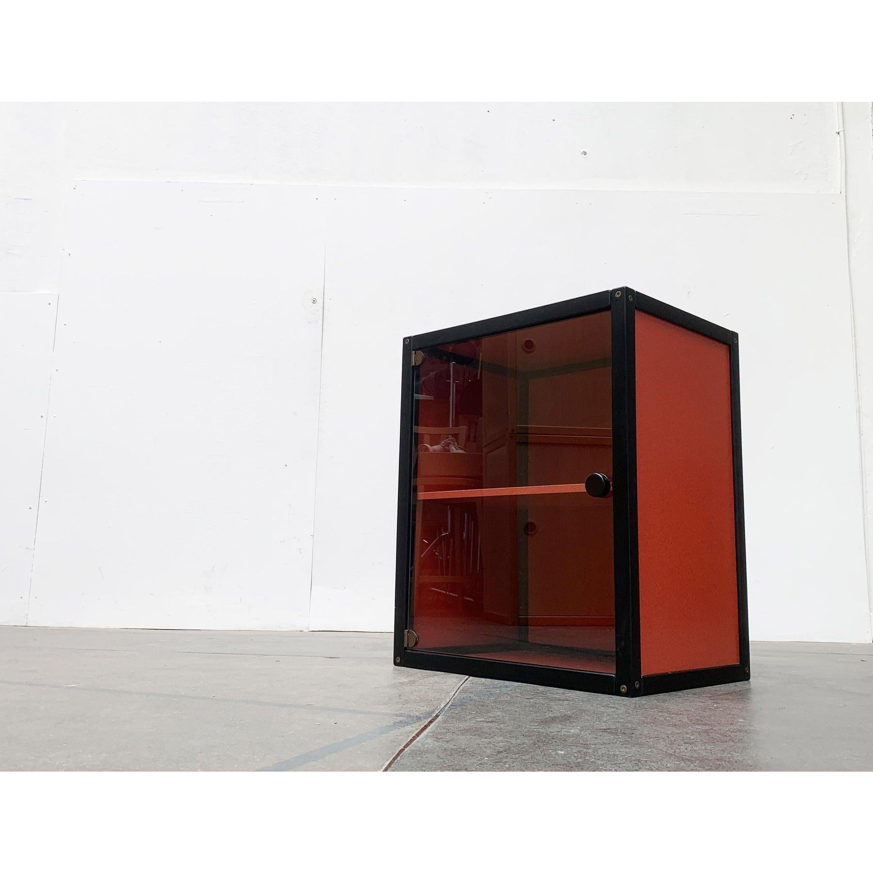 Vintage German Postmodern Profilsystem Collection Container with Glass Door, 80s For Sale 4