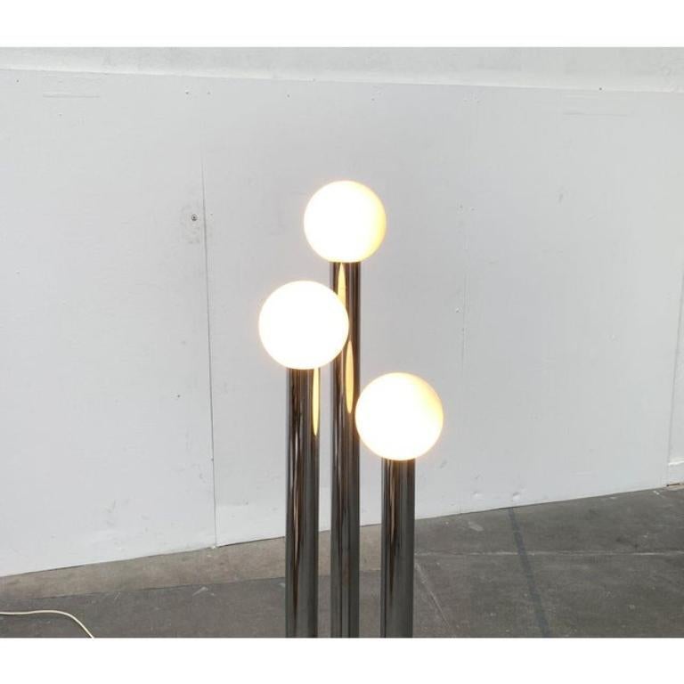 Lampadaire allemand rare de l'ère spatiale en verre et métal, 1970 en vente 5