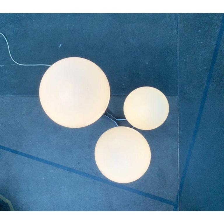 Lampadaire allemand rare de l'ère spatiale en verre et métal, 1970 en vente 2