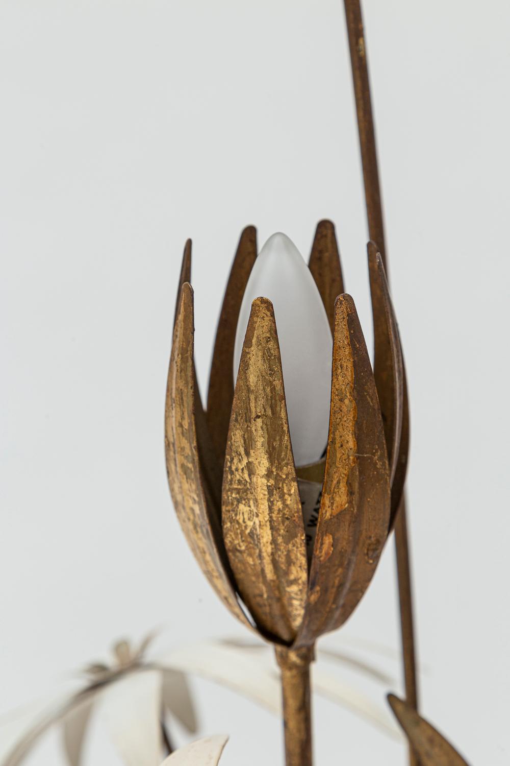Lampadaire vintage allemand sculptural floral par Hans Kögl en vente 4