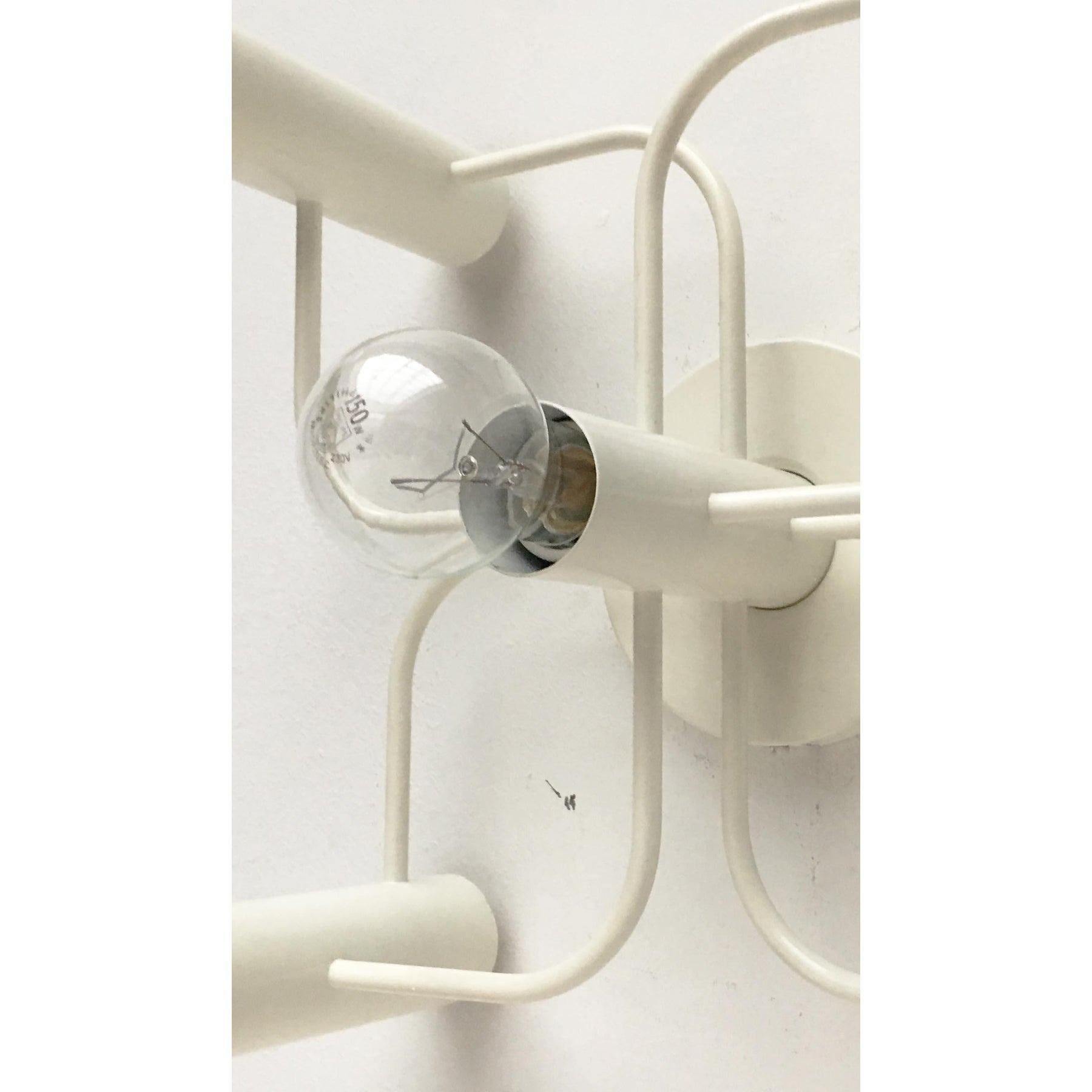 Lampada da soffitto tedesca vintage A Space Age di Gaetano Sciolari per Leola, anni '70 in vendita 4