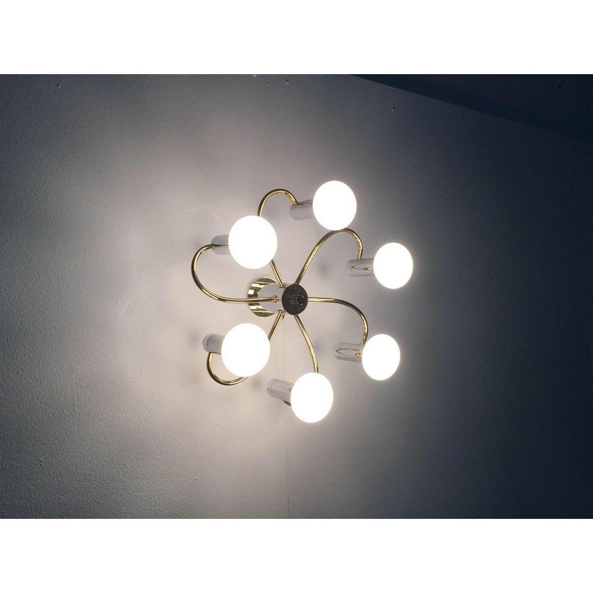 Vintage German Space Age Decken- oder Wandlampe von Cosack im Angebot 1