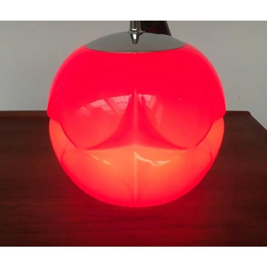 Lampe suspendue allemande de l'ère spatiale en verre, Peill & Putzler, 1970 en vente 3