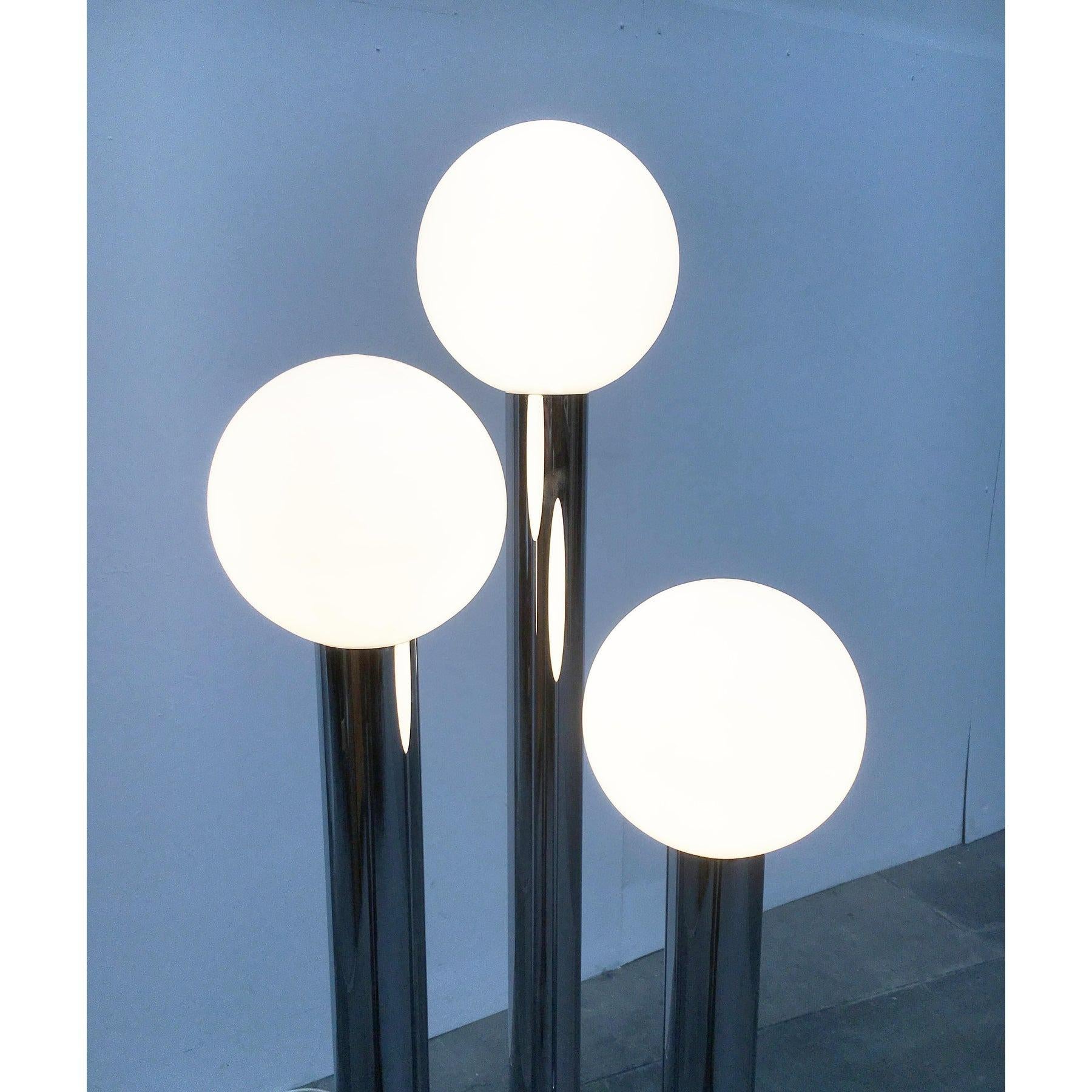 Lampadaire allemand vintage de l'ère spatiale en verre et métal, 1970 en vente 5