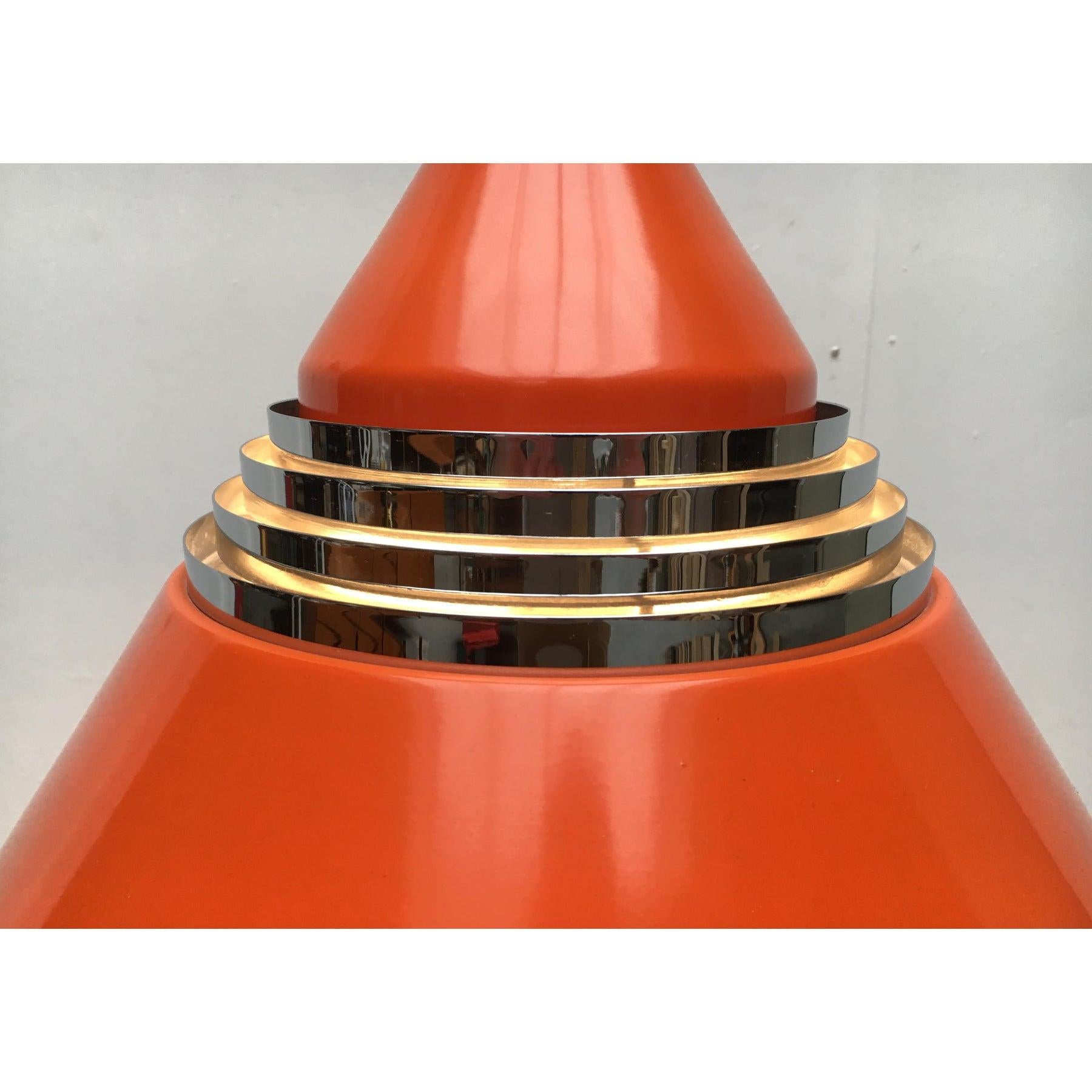 Lampada a sospensione tedesca d'epoca Model 5535 di Alfred Kalthoff per Staff in vendita 2