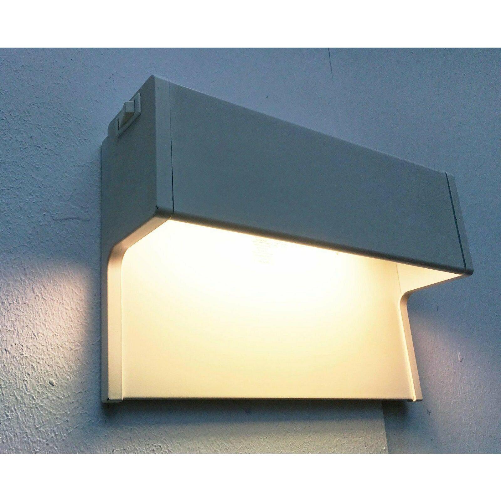 Lampe murale allemande de l'ère spatiale modèle 770164, années 1970 en vente 4