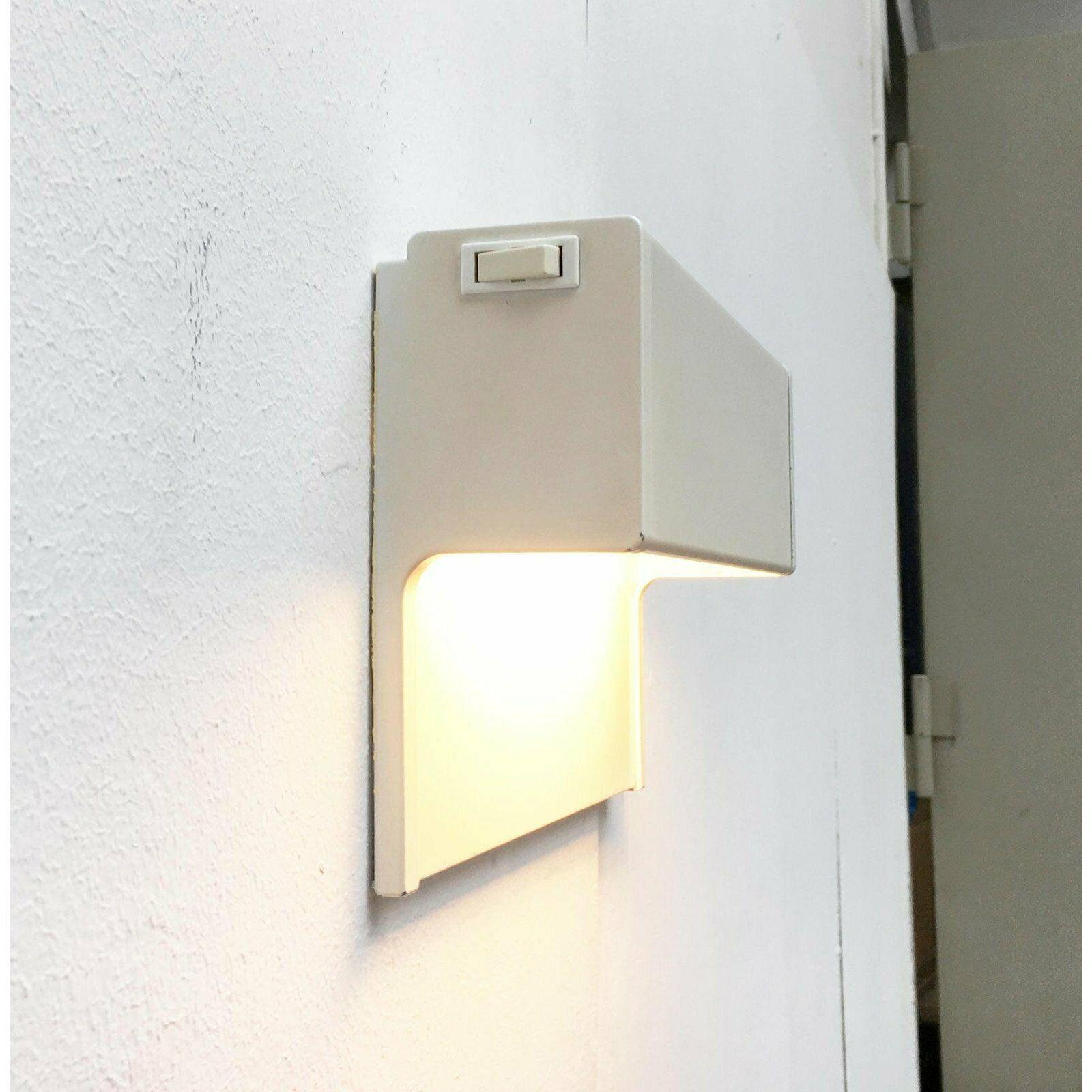 Lampe murale allemande de l'ère spatiale modèle 770164, années 1970 en vente 3