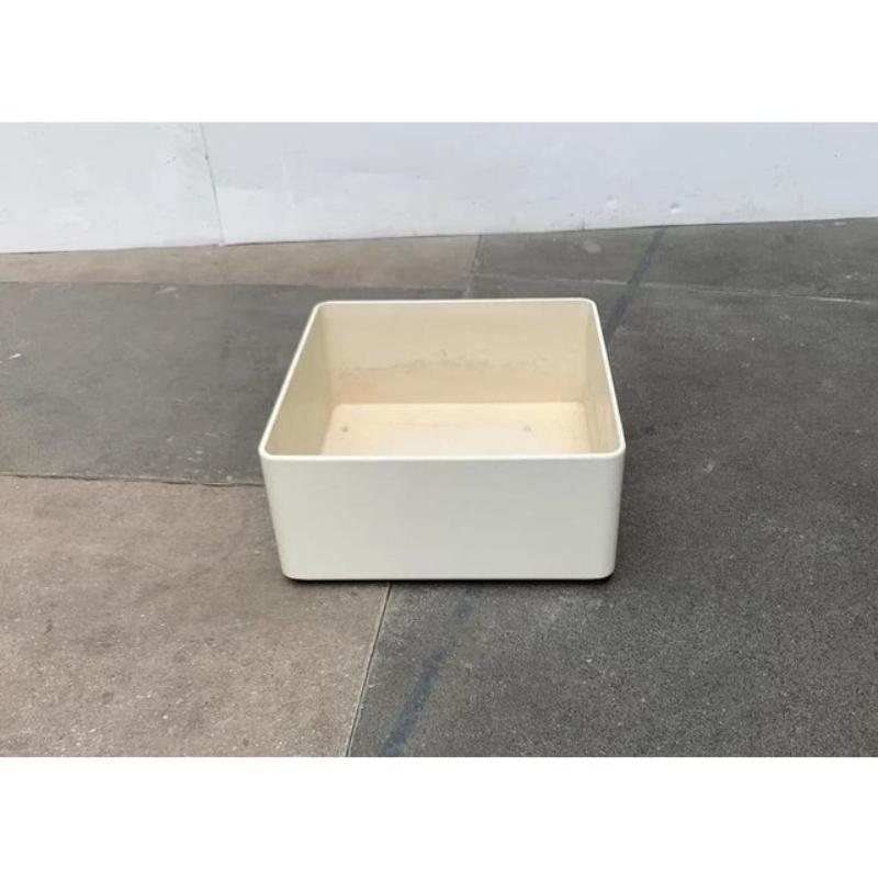 Minimaliste Jardinière allemande de l'ère spatiale, 1970 en vente