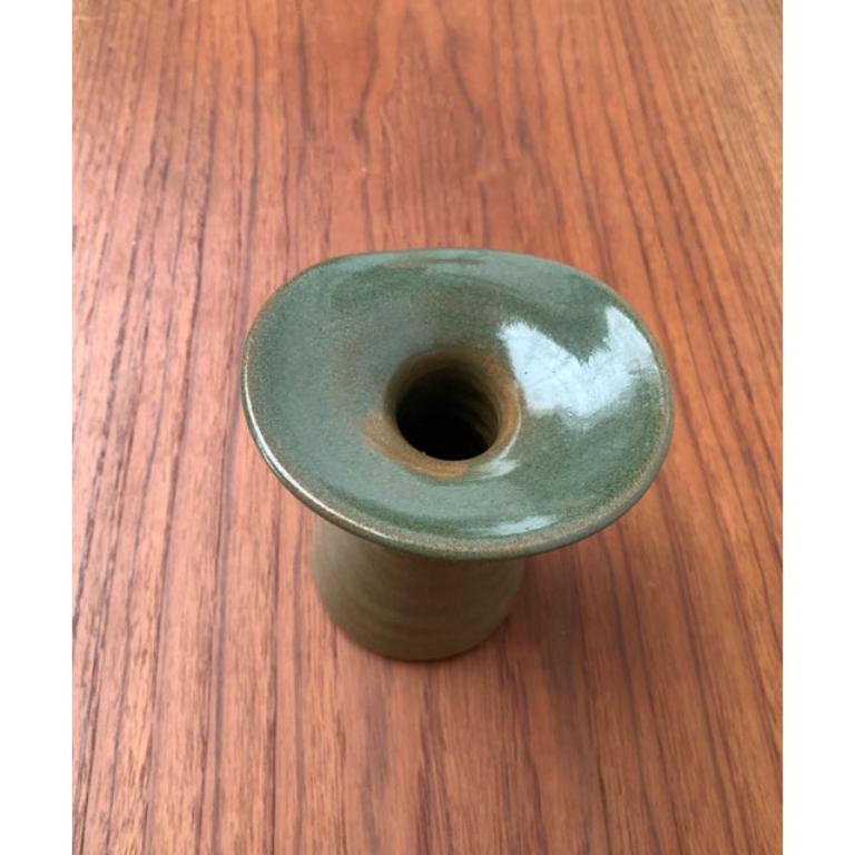 Vaso di Studio Pottery tedesco d'epoca di Acki Jürgens in vendita 4