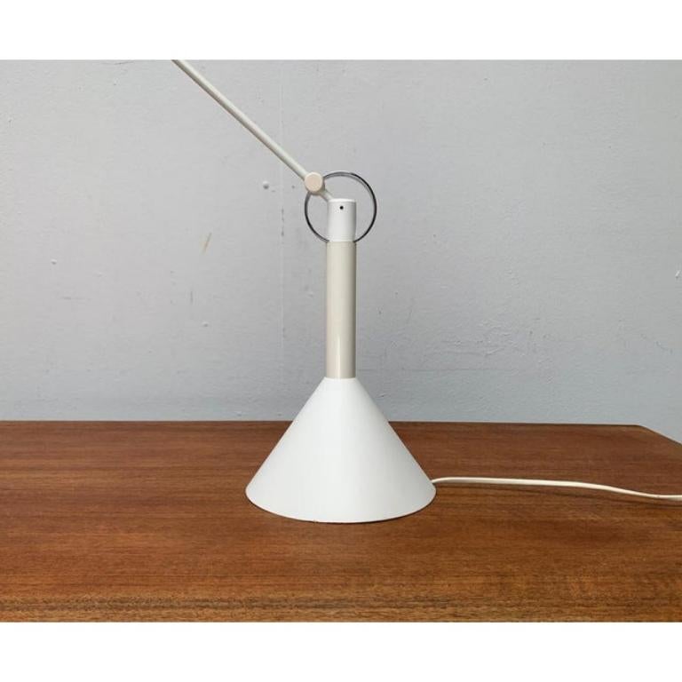 Lampe à poser vintage allemande par Heico Linke pour Brilliante Leuchten, années 1980, en très bon état. Conçus de 1980 à 1989, ils doivent être accompagnés d'une preuve officielle d'authenticité, telle que des catalogues d'époque, des dossiers de