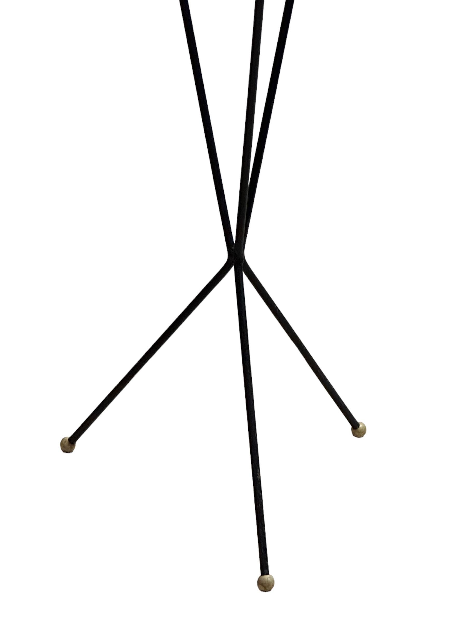 Deutscher Dreibein-Sputnik-Aschenbecher aus Metall mit Schnur, Mid-Century Modern, 1950er Jahre (Moderne der Mitte des Jahrhunderts) im Angebot