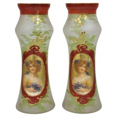 Vase en verre dépoli peint Figural Femme Buste - une paire