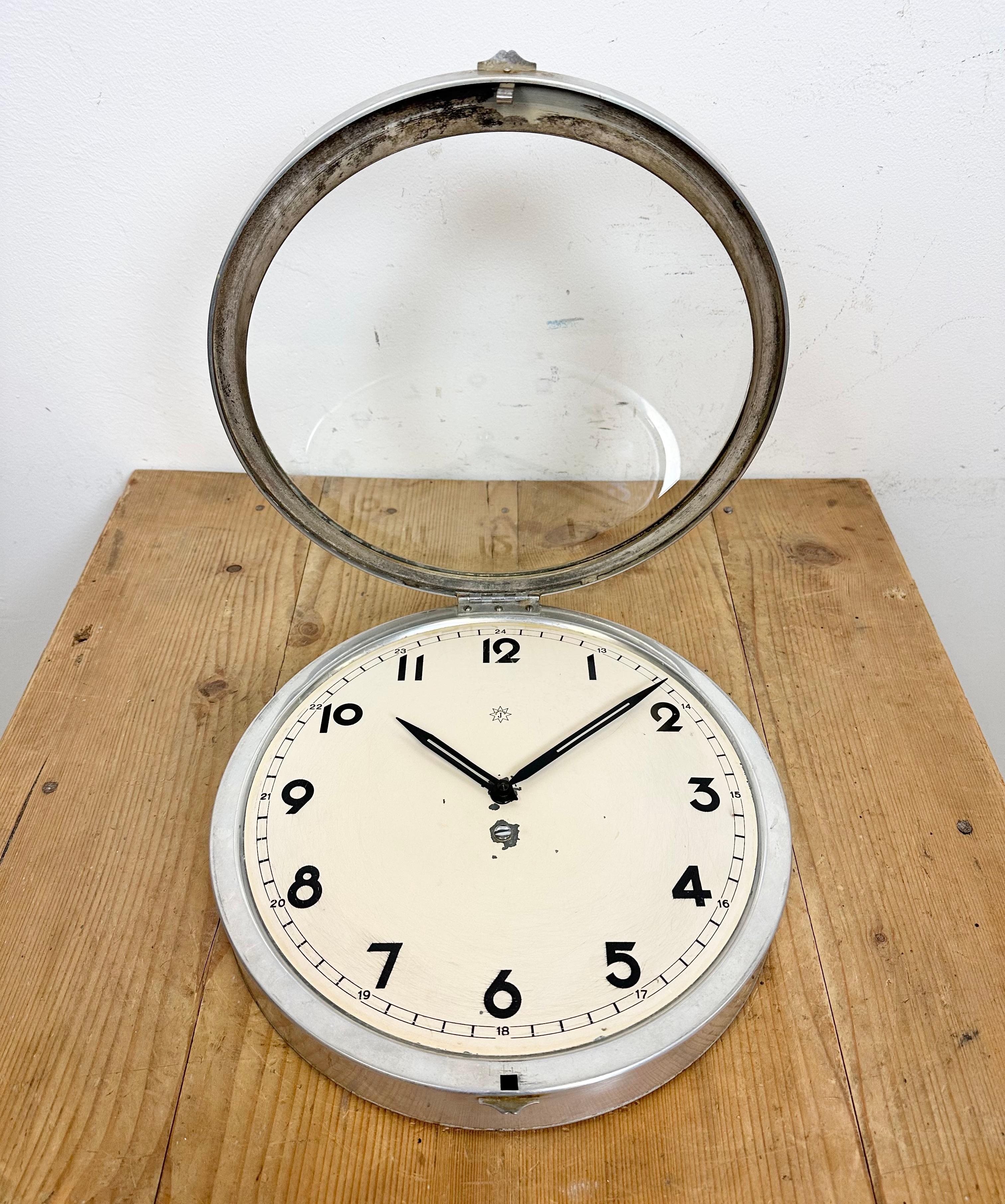 Vintage German Wall Clock from Junghans, 1950s 9