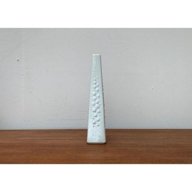 Weiße Vase aus deutschem Porzellan von KPM Royal Porzellan, 1970er Jahre im Angebot 1