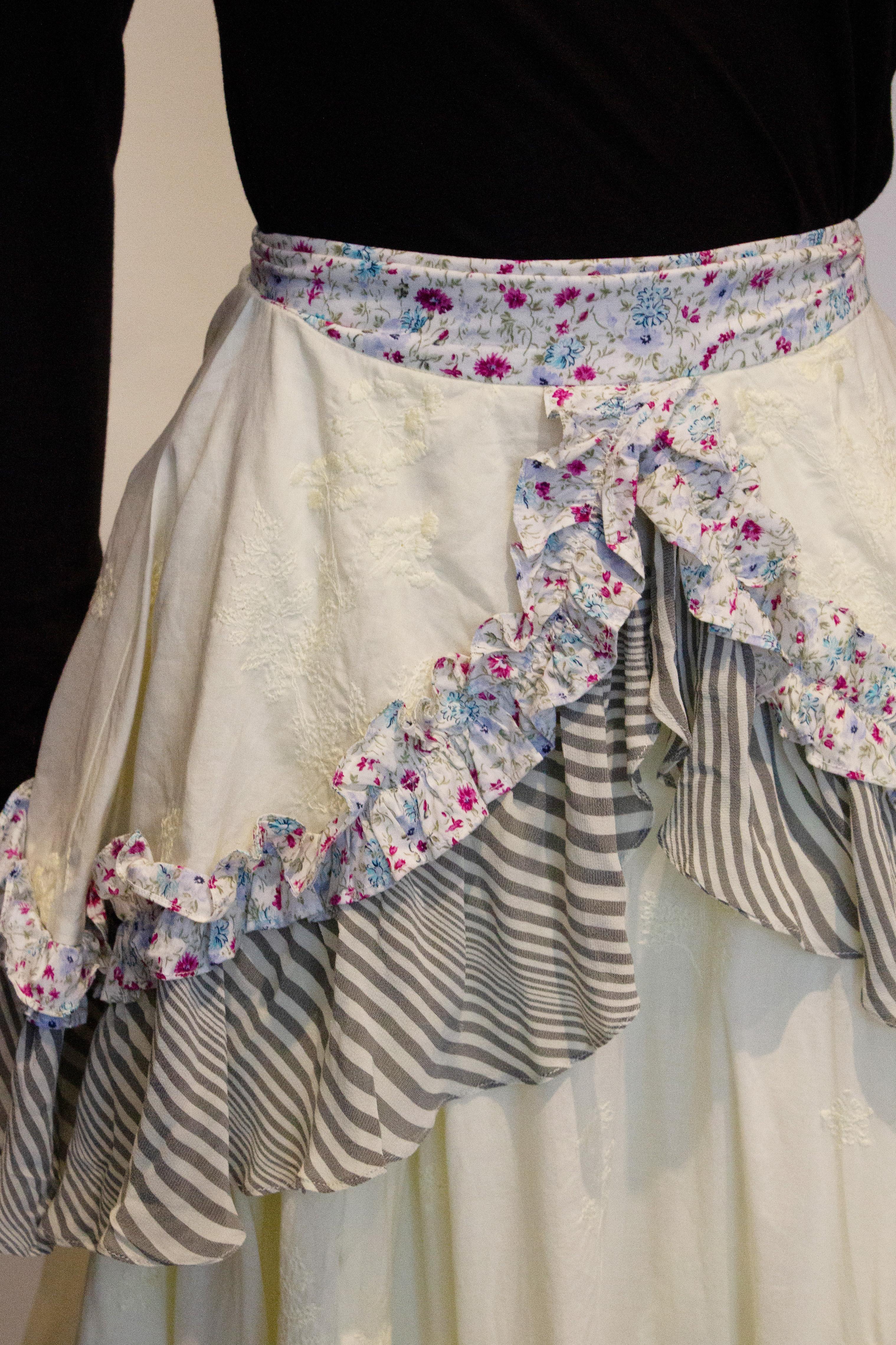 Vintage Ghost Skirt In Good Condition For Sale In London, GB