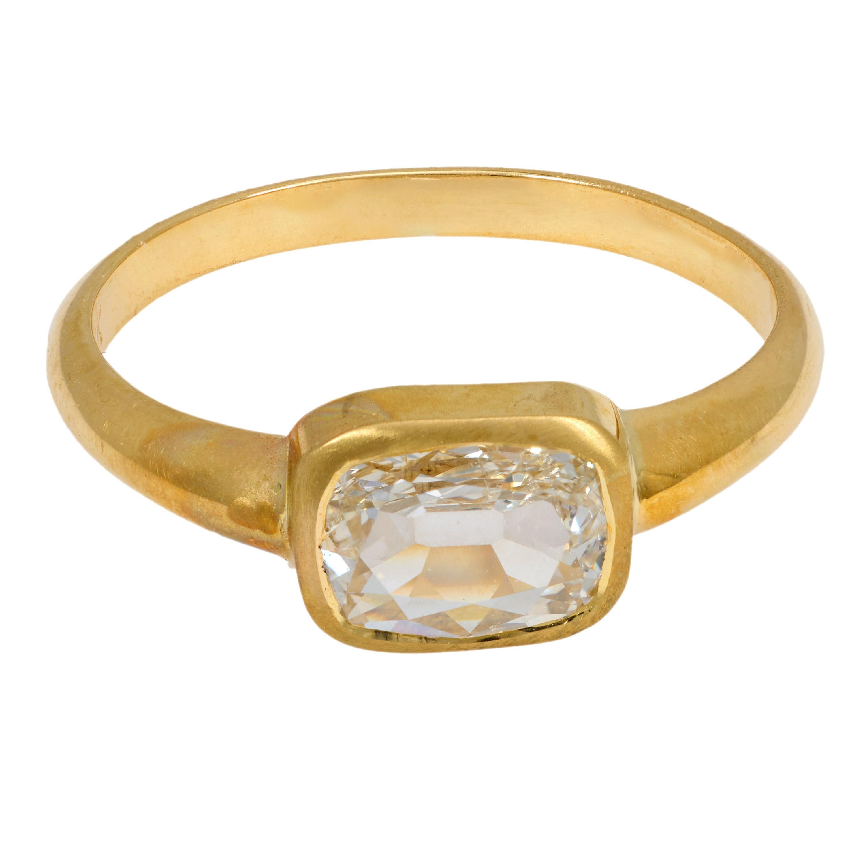 Old Mine Cut Vintage GIA 0.92 carat old mine cut diamond 18k yellow gold engagement ring For Sale