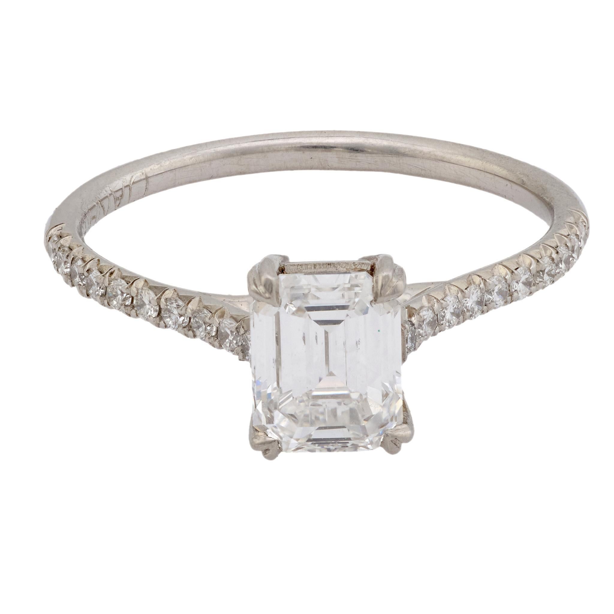 Modern Vintage GIA 1.01 carat emerald cut diamond engagement ring For Sale