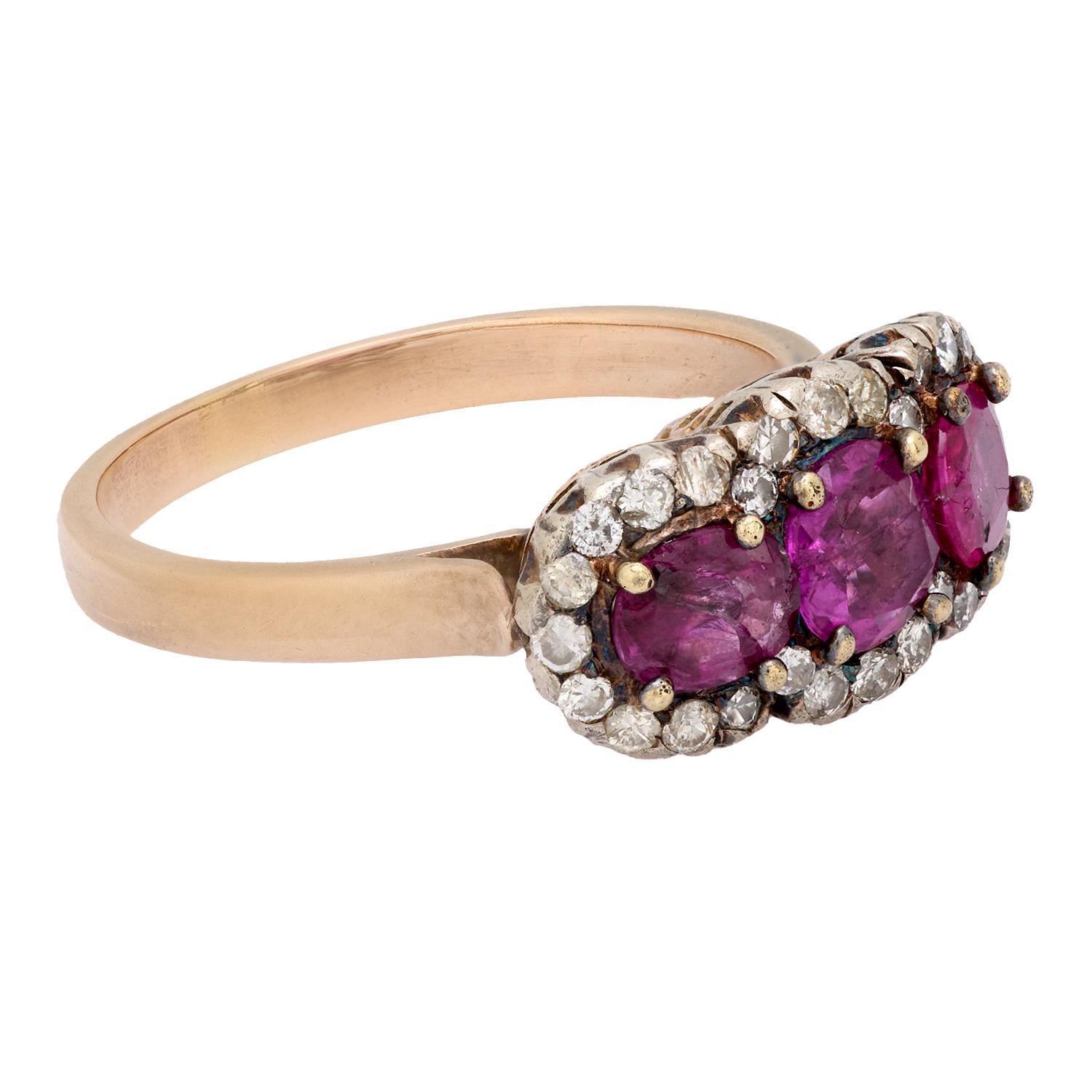 Édouardien Bague vintage à 3 pierres en or jaune 14 carats avec saphir rose de Birmanie non chauffé de 1,05 carat, certifié GIA en vente