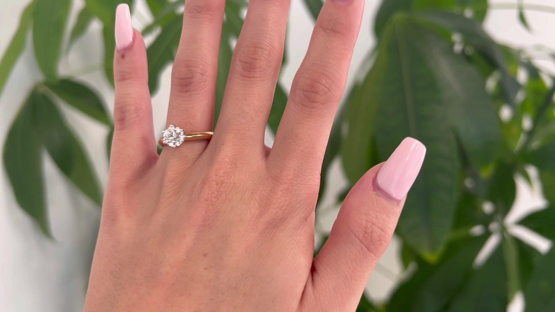 18 Karat Gelbgold Solitär mit GIA 1,06 Karat Diamant im alteuropäischen Schliff (Alteuropäischer Schliff)