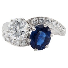 Vintage GIA 1.13 Carat Diamond and Sapphire 18k White Gold Toi et Moi Ring