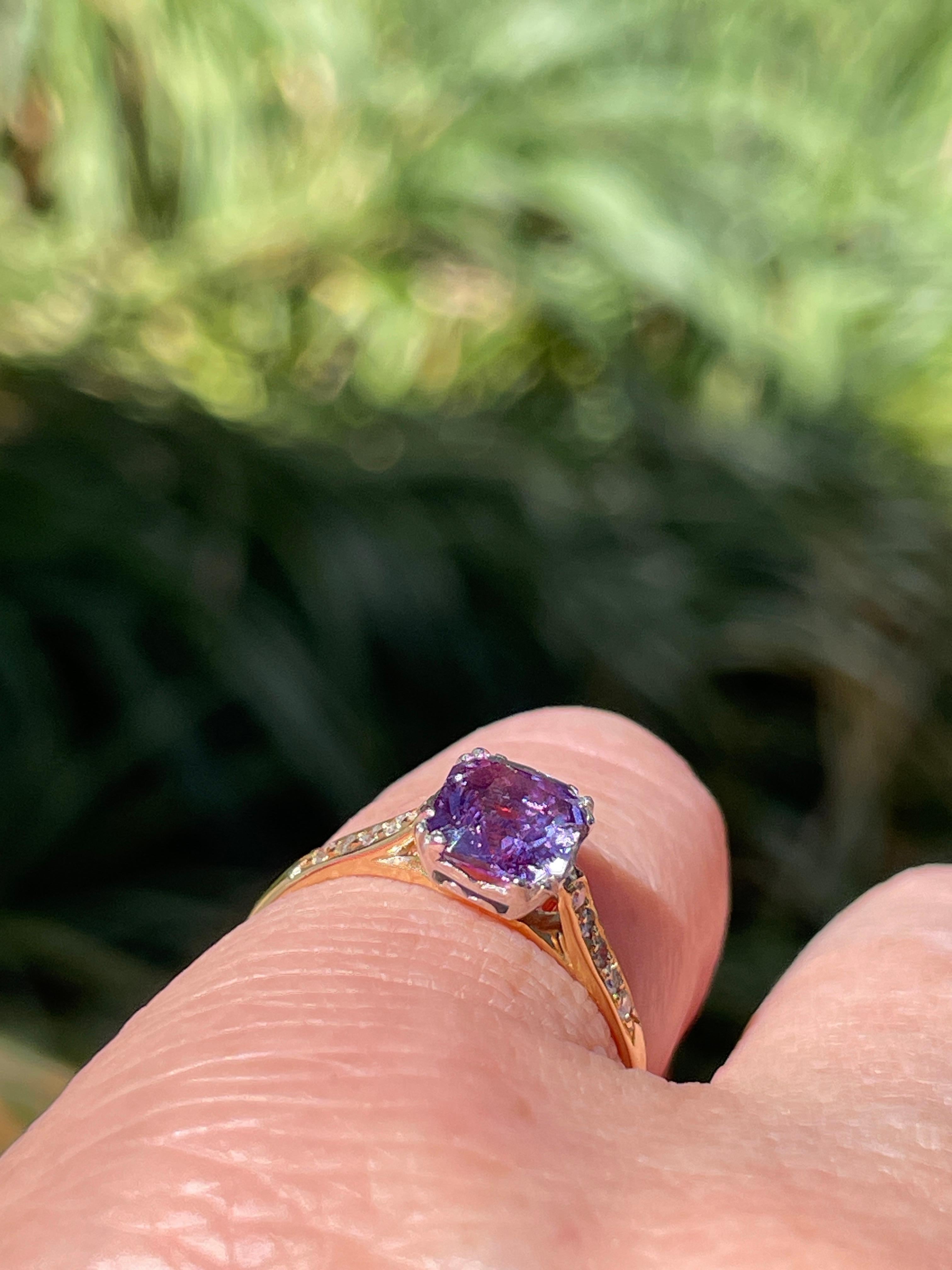 Vintage GIA 1.23 No-Heat Purple Sapphire and Diamond 18KY Gold Platinum Ring 12