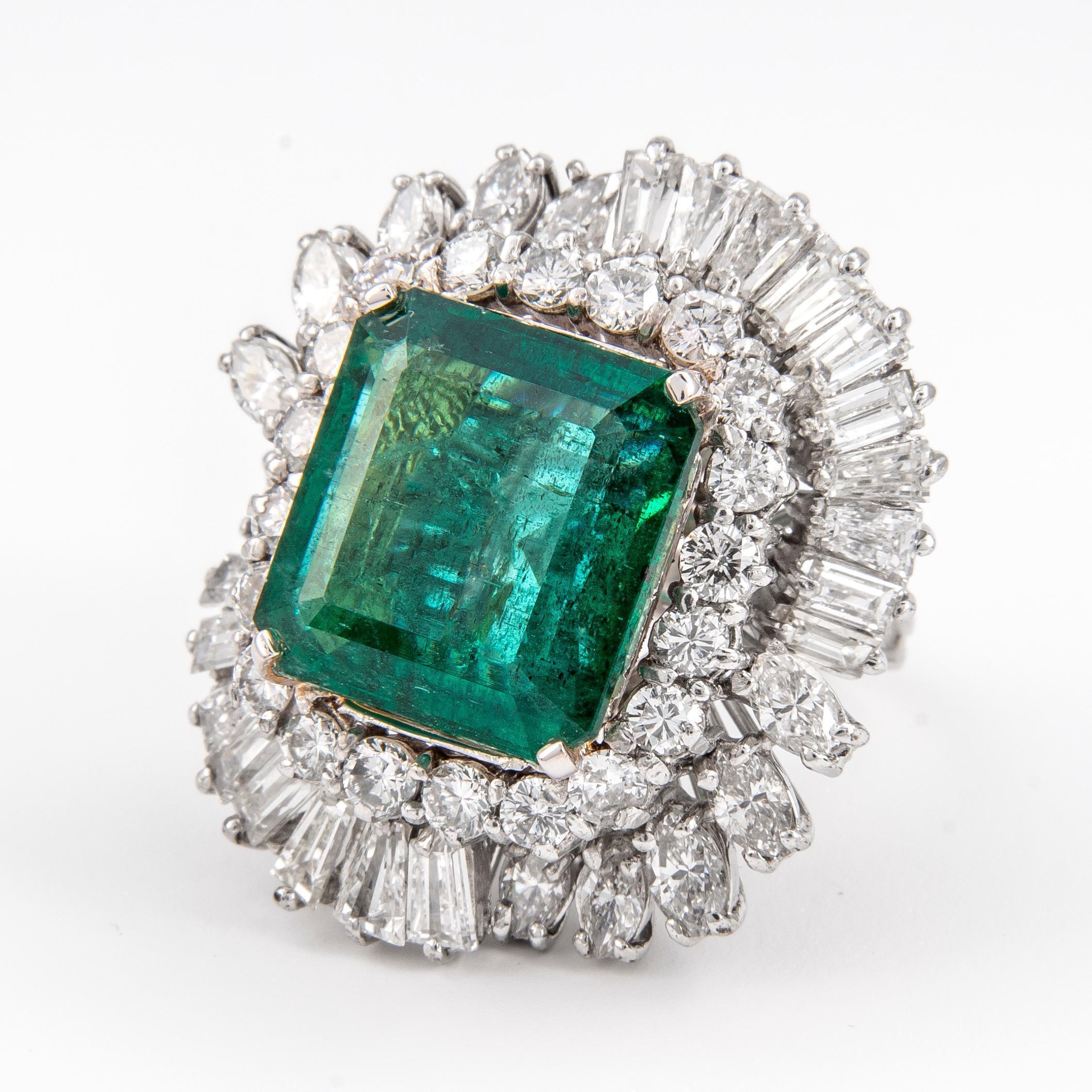 Emerald Cut Vintage GIA 13.07ct Emerald Minor with 8.90ct Diamonds Ring 18k White Gold For Sale