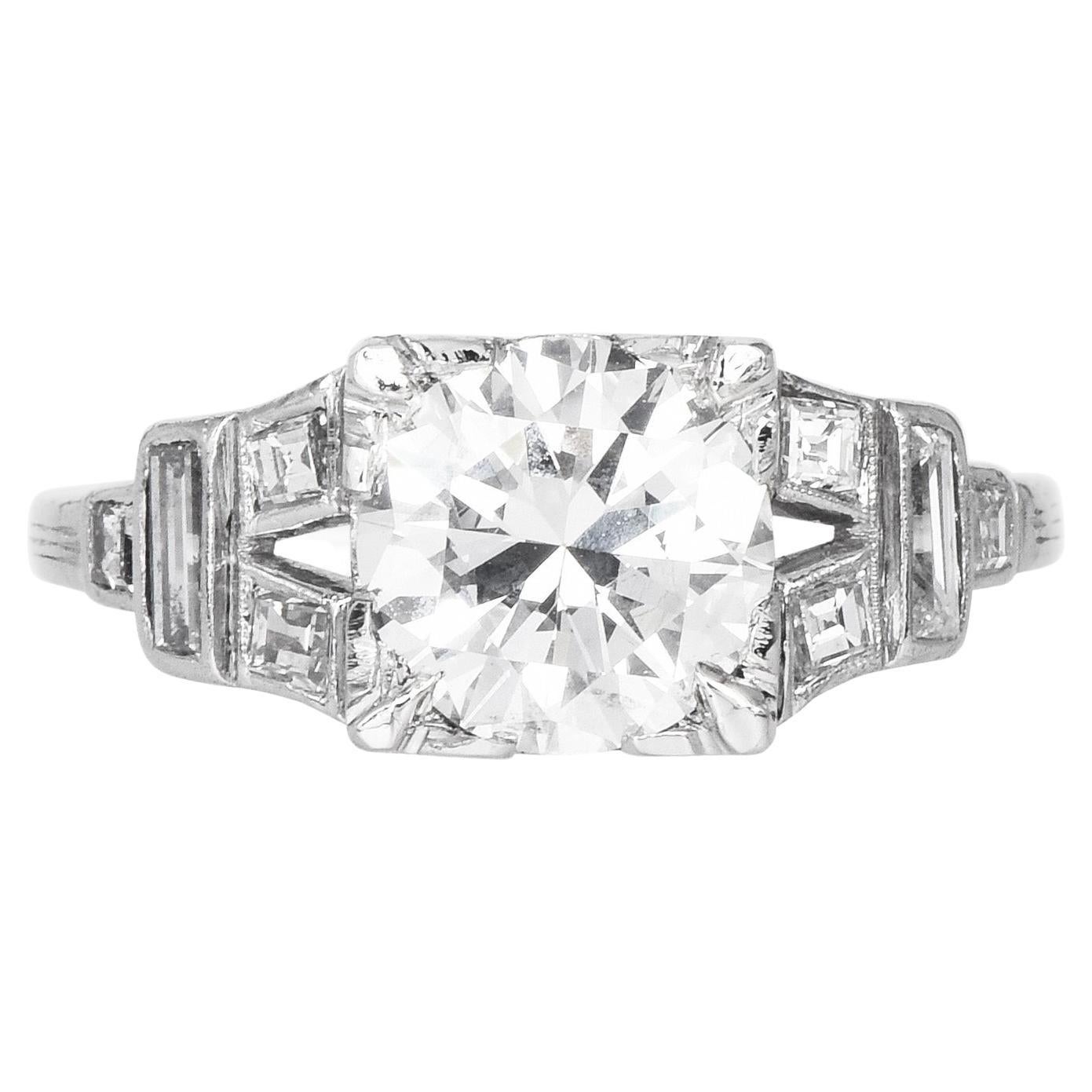 Vintage GIA 1.42 Carat Diamond Platinum Vintage Deco Engagement Ring For Sale