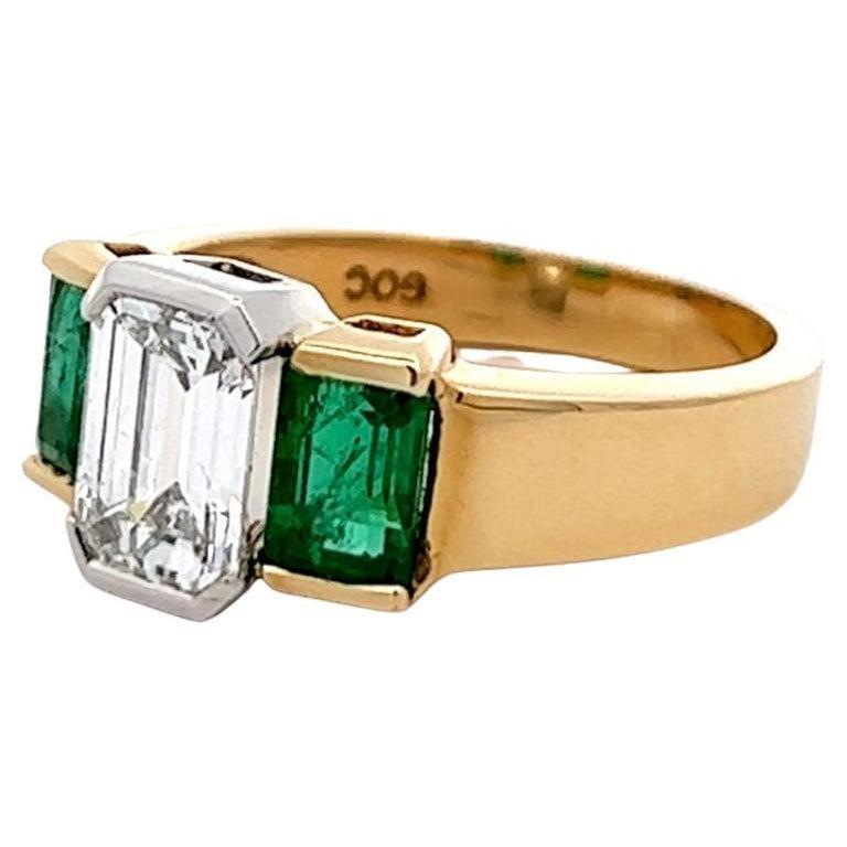Vintage GIA 1.53 Carats Emerald Cut Diamond Emerald 18k Gold Three Stone Ring 1