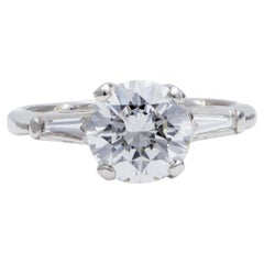 Vintage GIA 1.62 Carats Round Brilliant Cut Diamond Platinum Ring