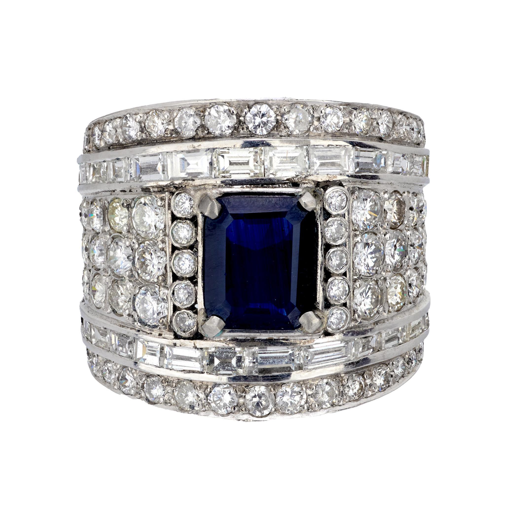 Moderne Bague cocktail vintage en platine avec saphir, diamant et saphir de 2,10 carats certifié GIA en vente