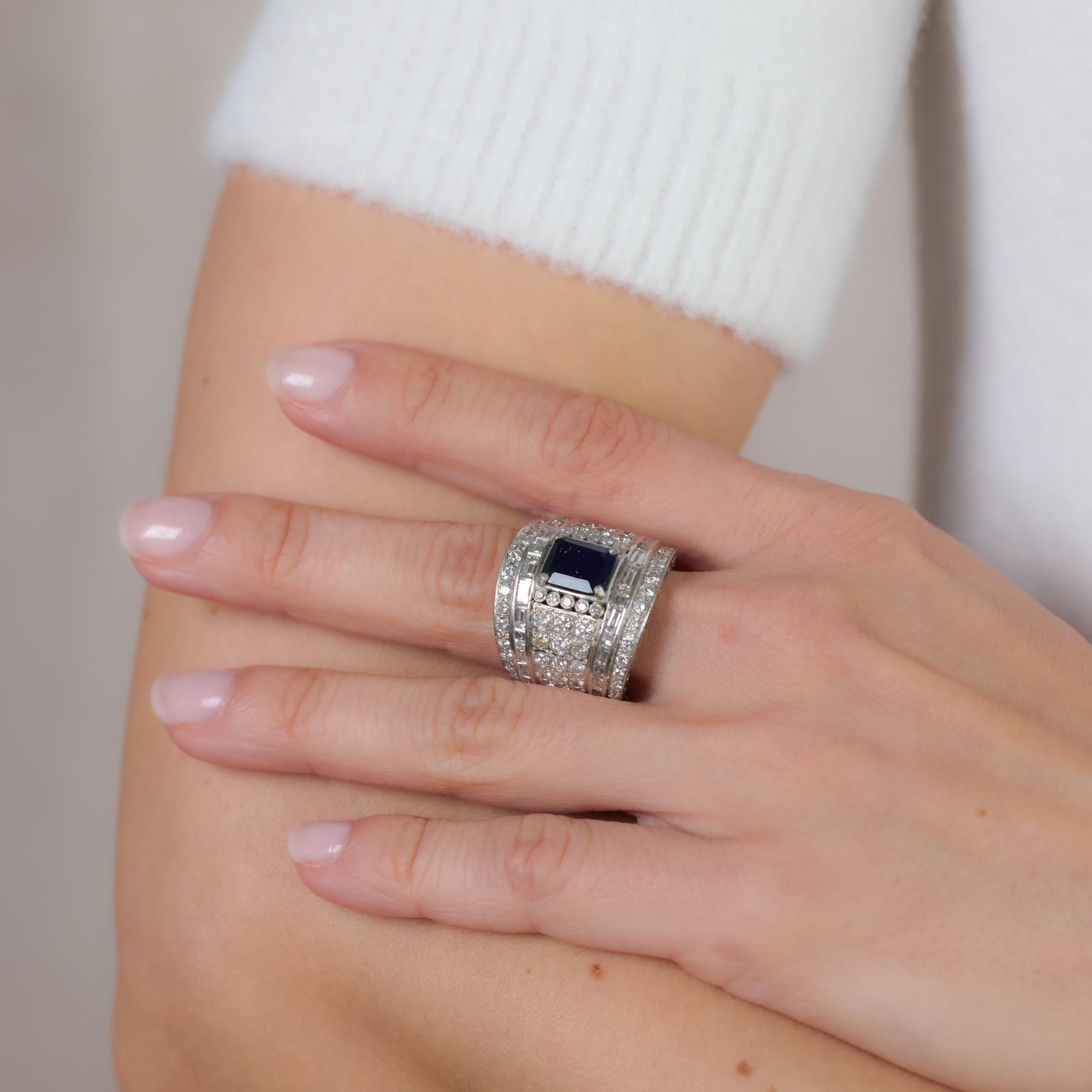 Taille baguette Bague cocktail vintage en platine avec saphir, diamant et saphir de 2,10 carats certifié GIA en vente