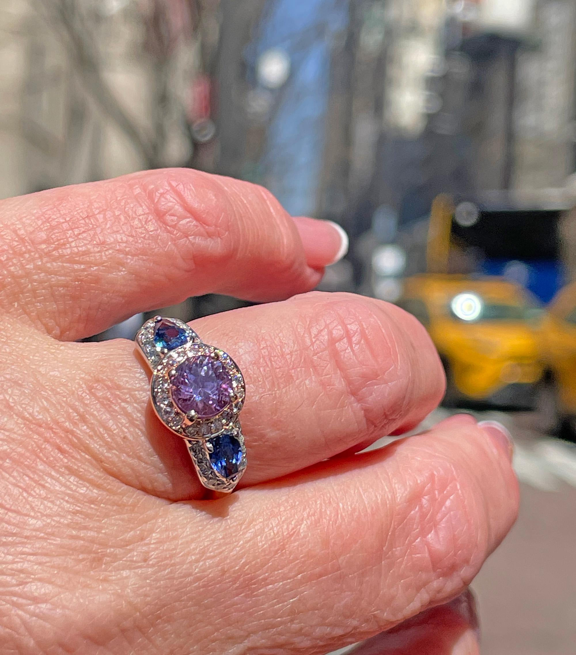 Vintage GIA 2.10ctw Unheated Pink Blue Sapphire & Pink White Diamond 18KWRG Ring For Sale 14