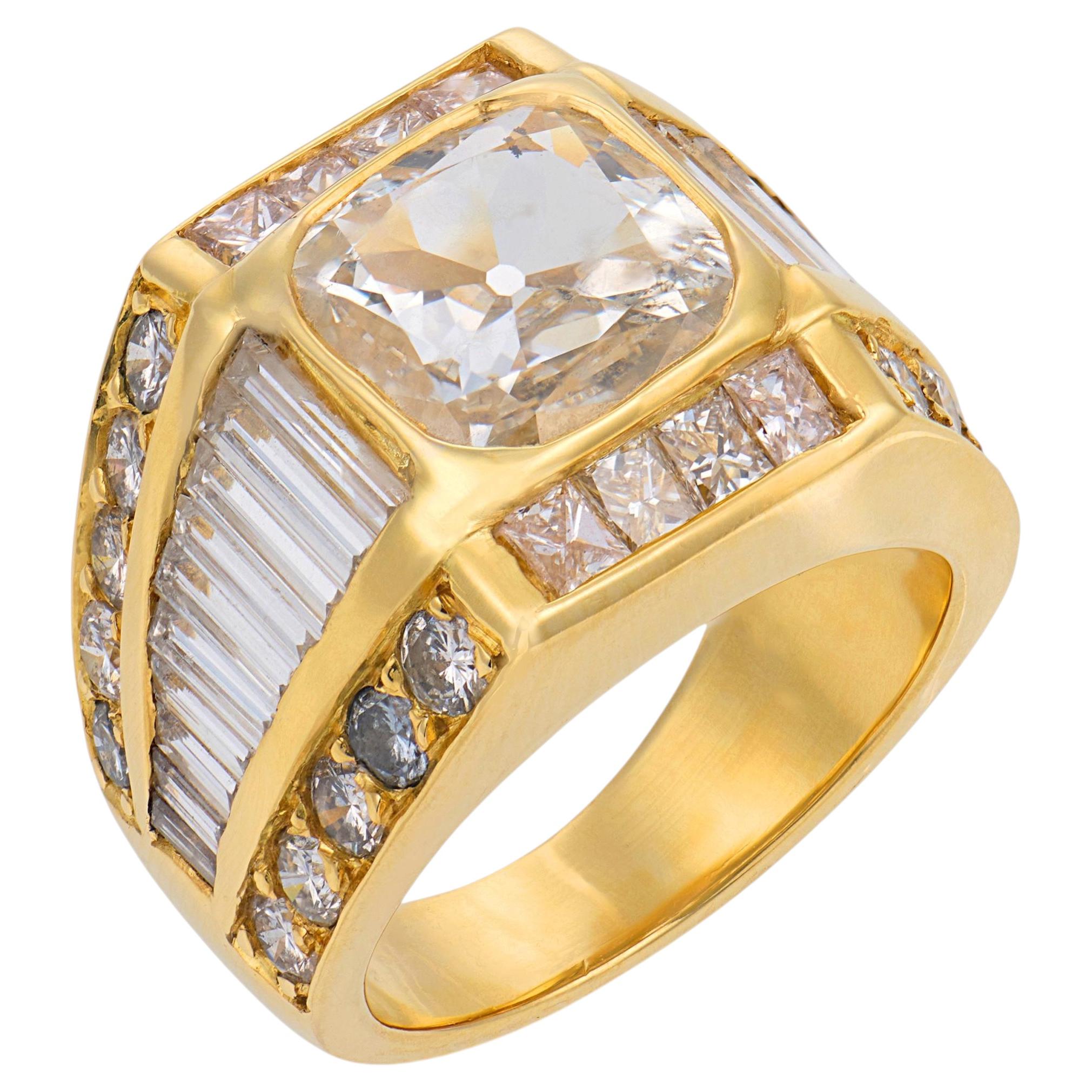 Vintage GIA 2.11 carat old mine cut diamond 18k yellow gold ring