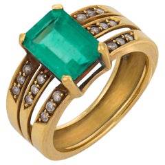 Vintage GIA 2.15 carat Colombian emerald diamond 18k yellow gold ring