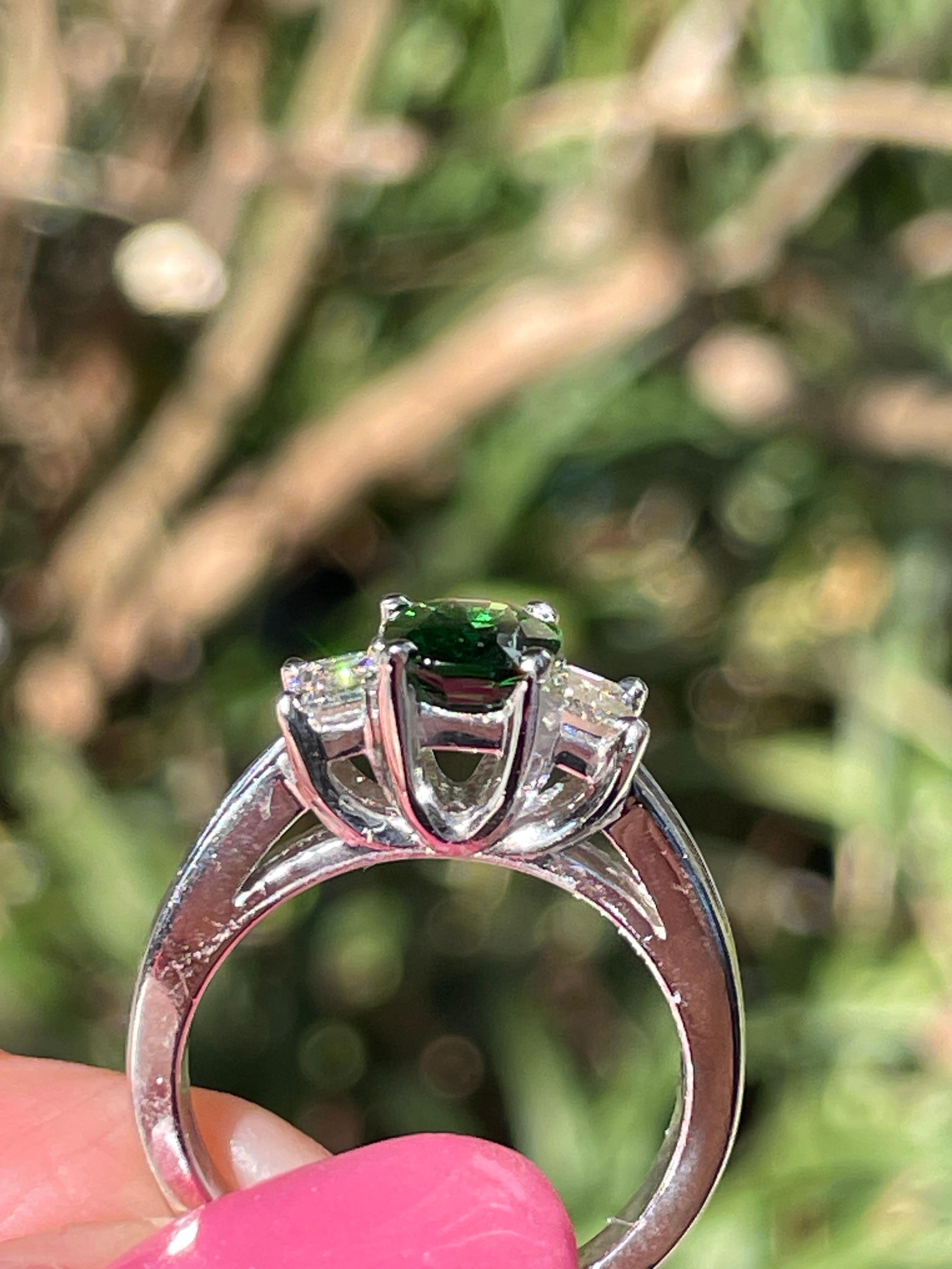 Vintage GIA 2.46ctw Natural Green Cushion Cut Tsavorite Diamond Platinum Ring For Sale 13