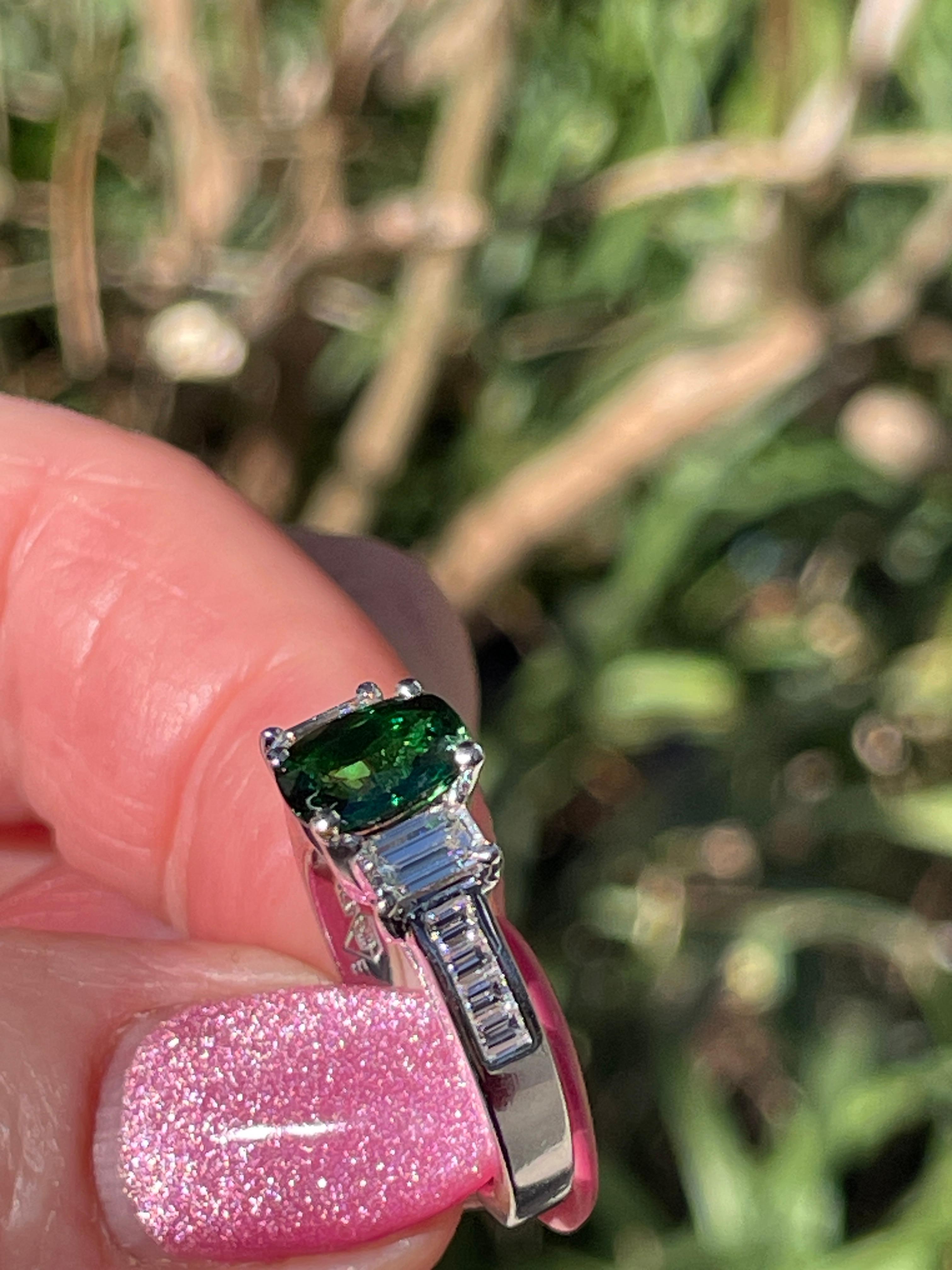 Vintage GIA 2.46ctw Natural Green Cushion Cut Tsavorite Diamond Platinum Ring For Sale 14