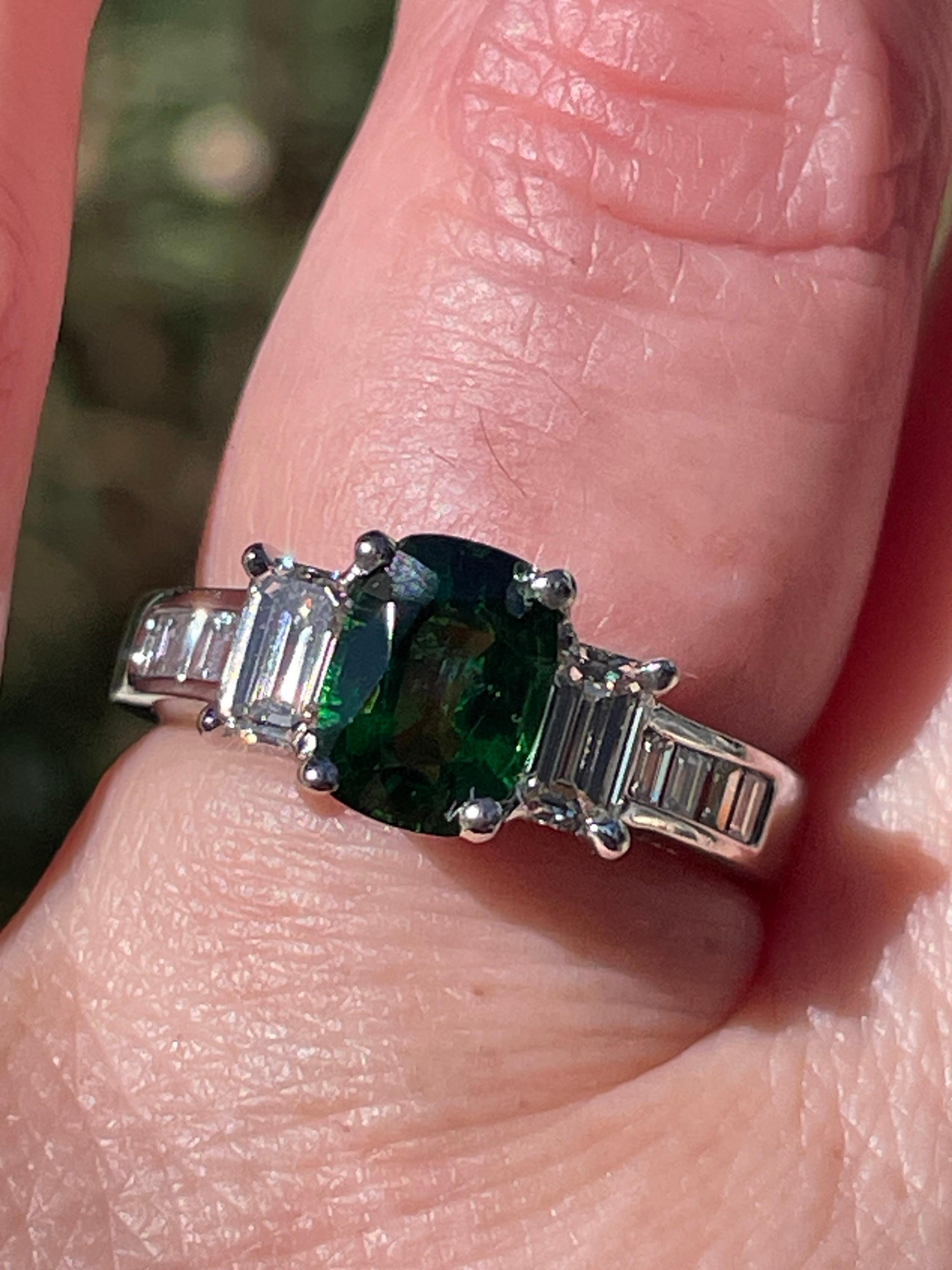 Vintage GIA 2.46ctw Natural Green Cushion Cut Tsavorite Diamond Platinum Ring For Sale 3