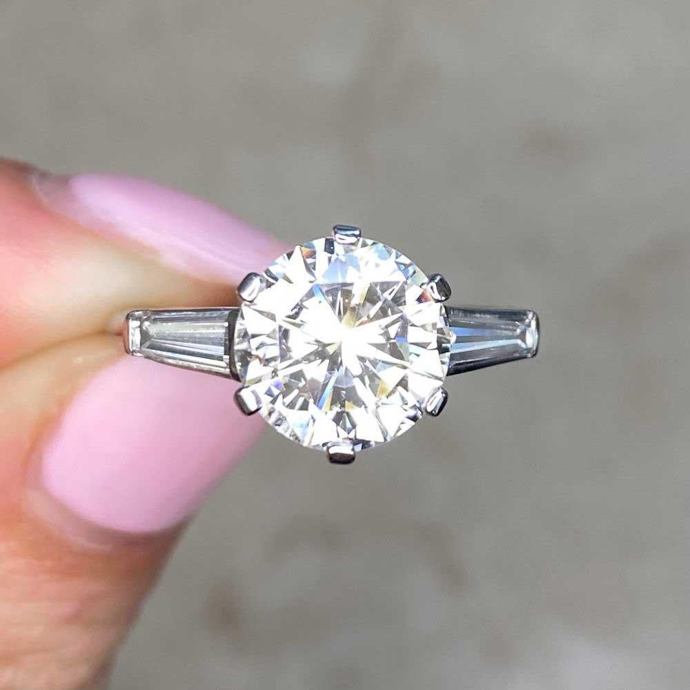 Vintage GIA 2.53ct Round Brilliant Cut Diamond Engagement Ring, Platinum For Sale 4