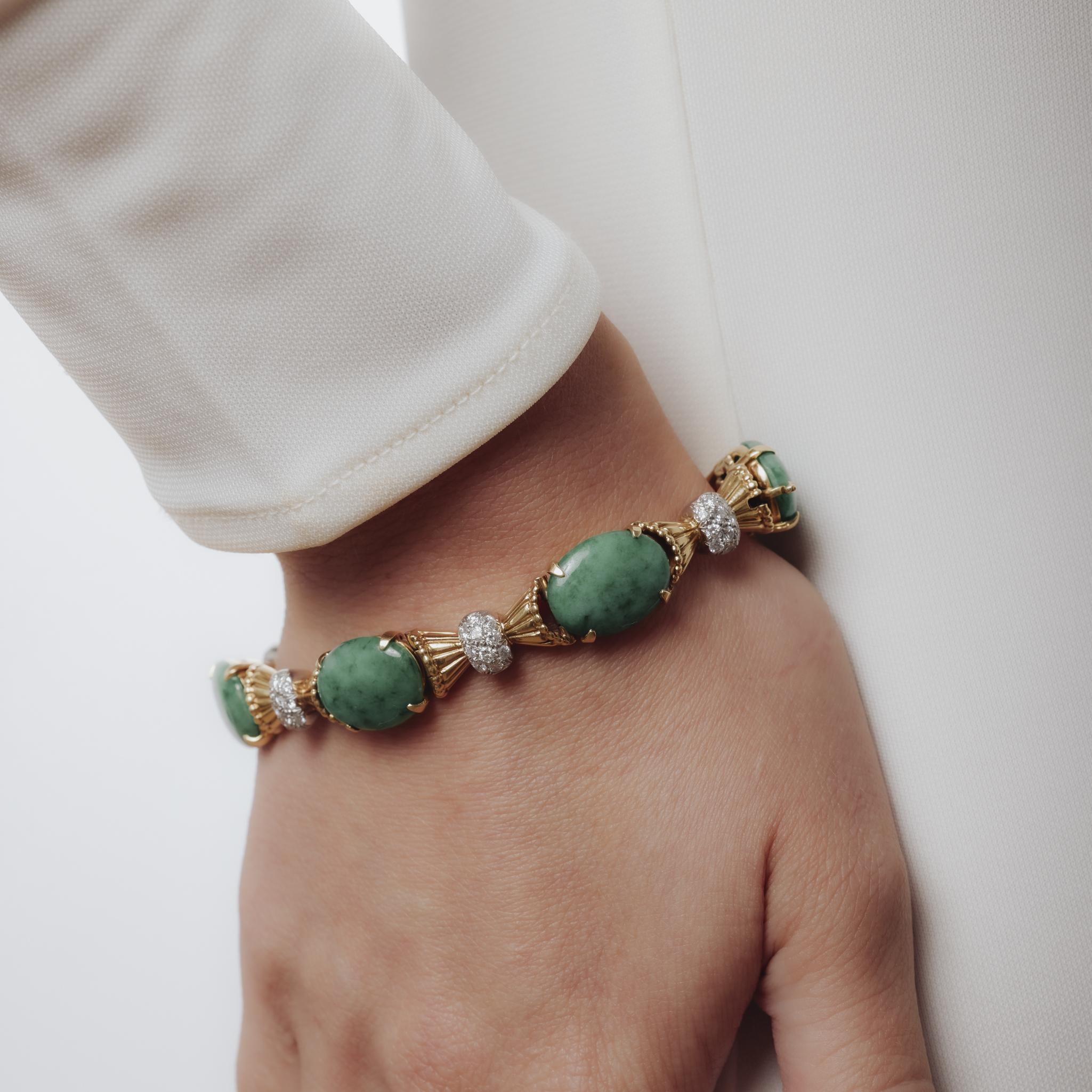 Vintage GIA 25.80 carat jade diamant or jaune 18k Bon état - En vente à Beverly Hills, CA