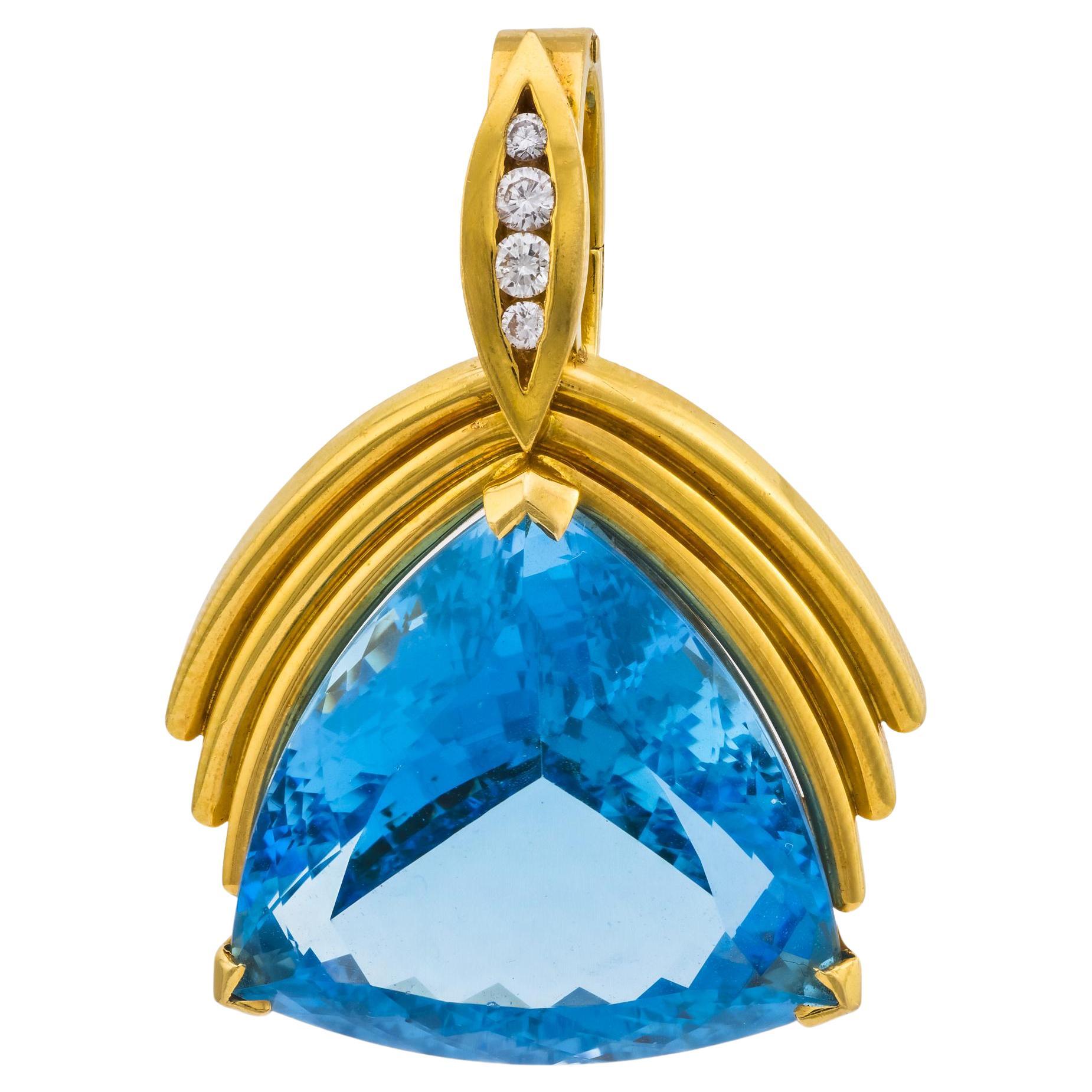 Vintage GIA 27 carat aigue-marine 18k pendentif diamant en vente