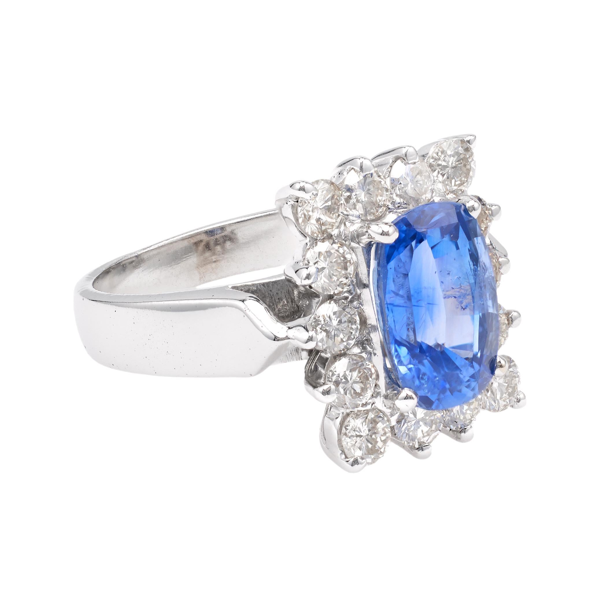 Women's or Men's Vintage GIA 2.98 Carat Ceylon Sapphire Diamond Platinum Cluster Ring For Sale