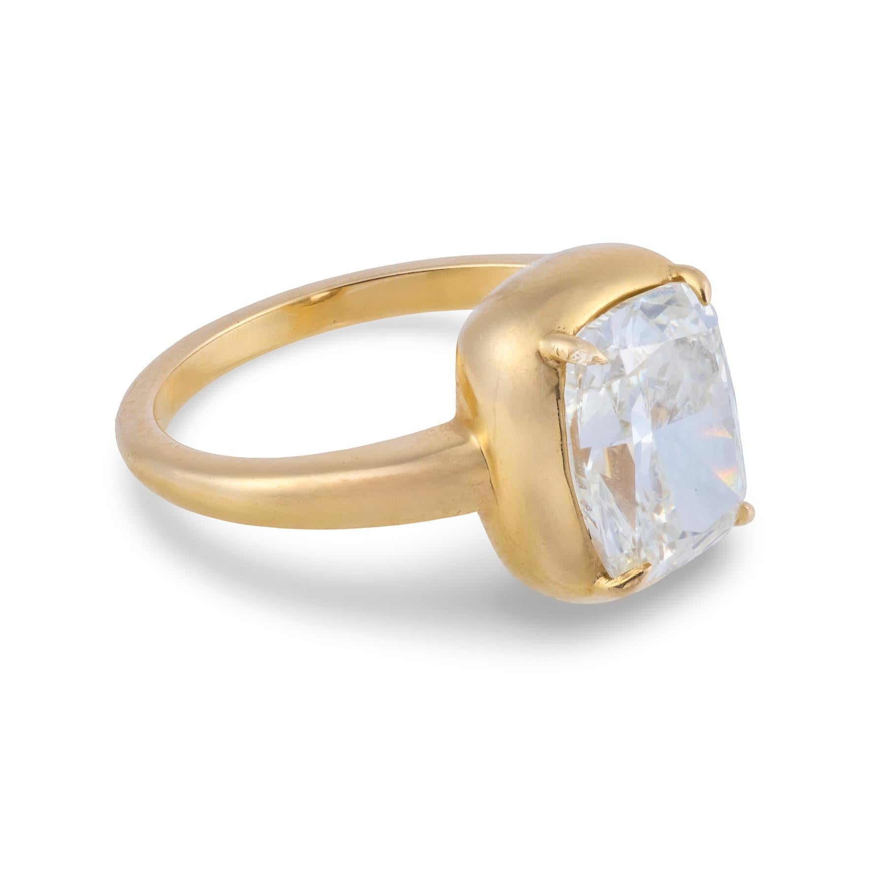 Vintage GIA 3,02 Karat Diamant mit Kissenschliff 18k Gelbgold Verlobungsring Damen im Angebot