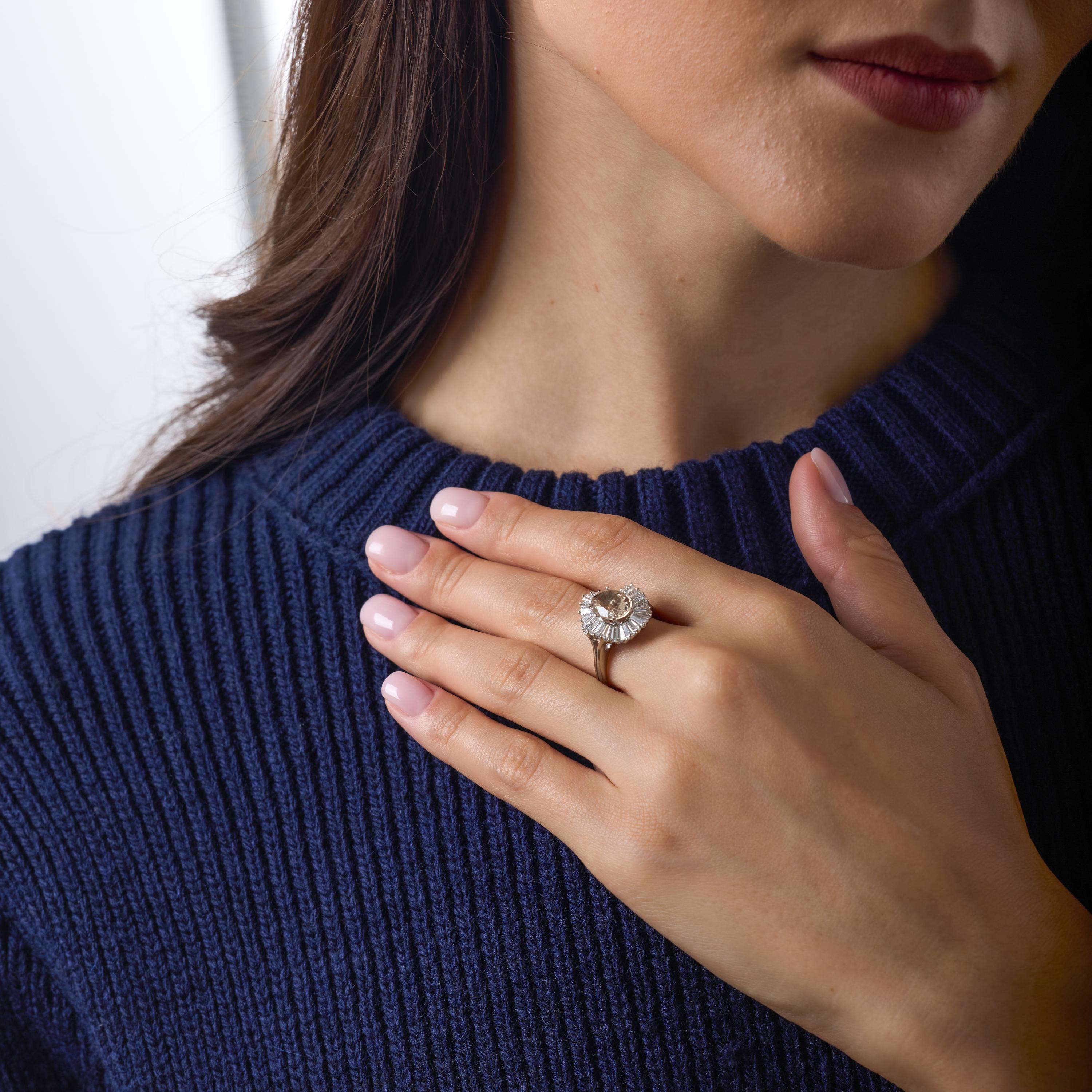 Anello a grappolo in oro bianco 14k con zaffiro senza calore GIA d'epoca da 3,10 carati In condizioni buone in vendita a Beverly Hills, CA
