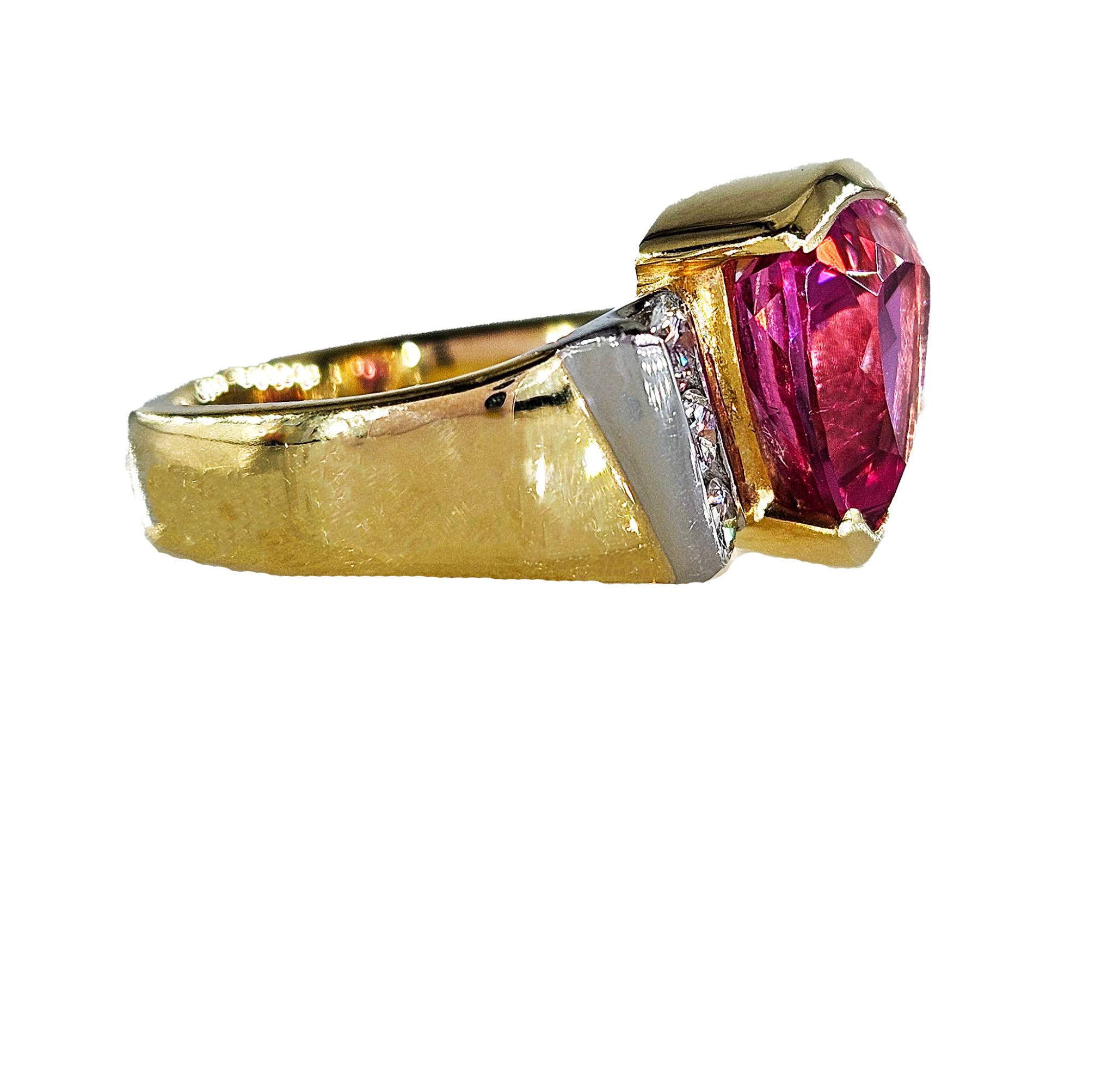 Trillion Cut Vintage GIA 3.65ct Natural Pink Tourmaline Diamond 18k Yellow Gold Platinum Ring For Sale