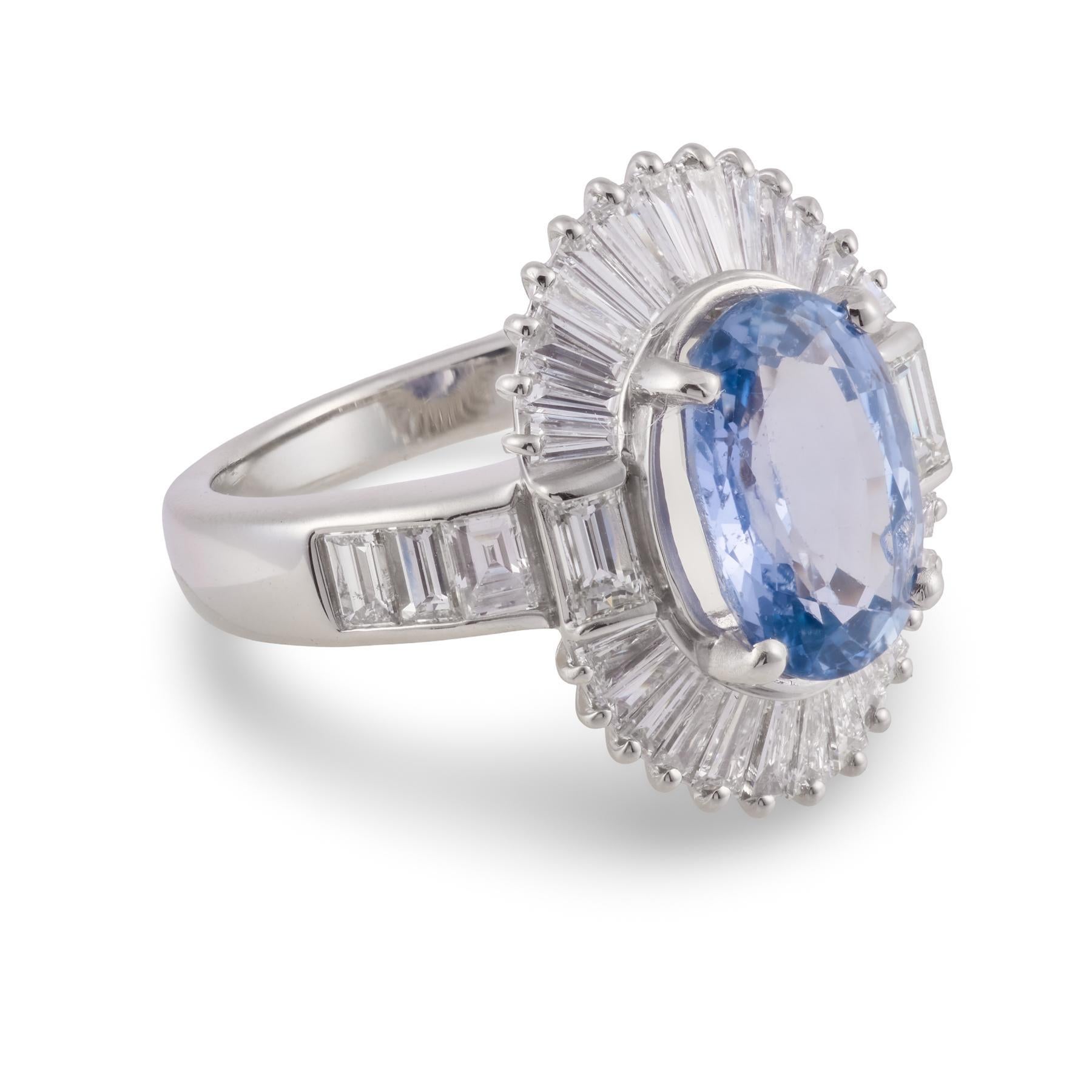 Platin-Cocktailring, Vintage, GIA 3.70 Karat, unbehandelter Saphir, Diamant im Zustand „Gut“ im Angebot in Beverly Hills, CA